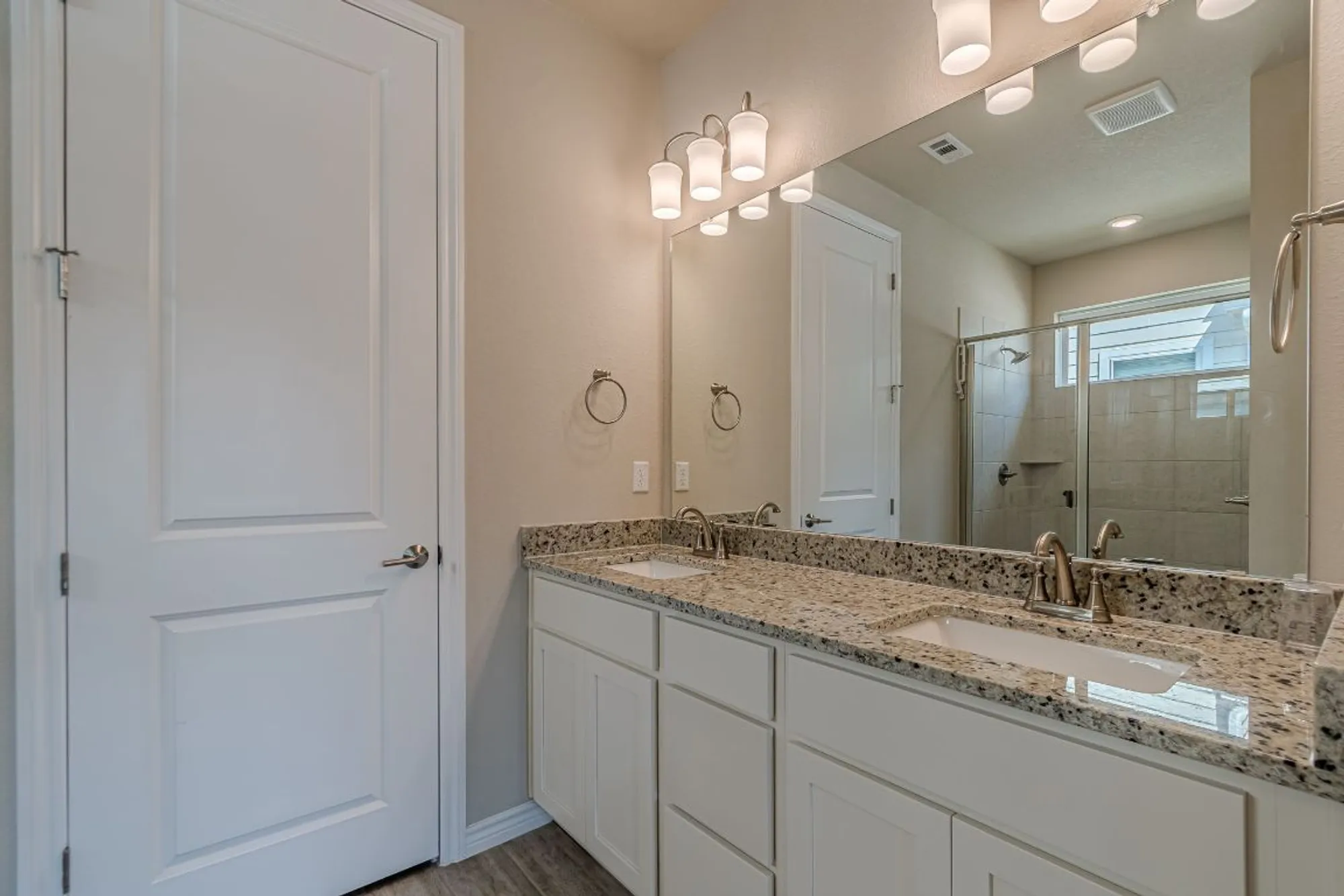 Property Slideshow image 20 of 34 | 104 menard dr # 102, San Marcos, TX, 78666