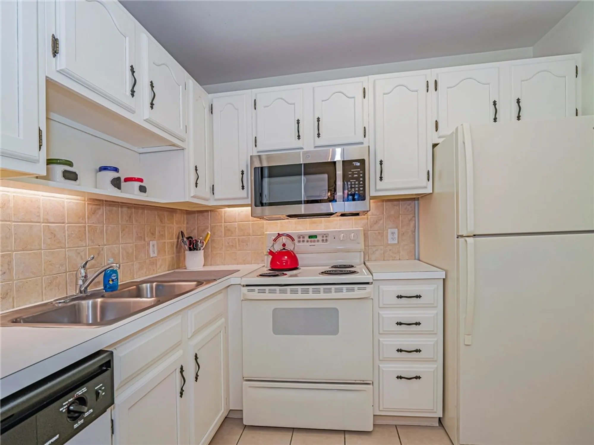 Property Slideshow image 11 of 21 | 30 vista gardens trl 204, Vero Beach, FL, 32962