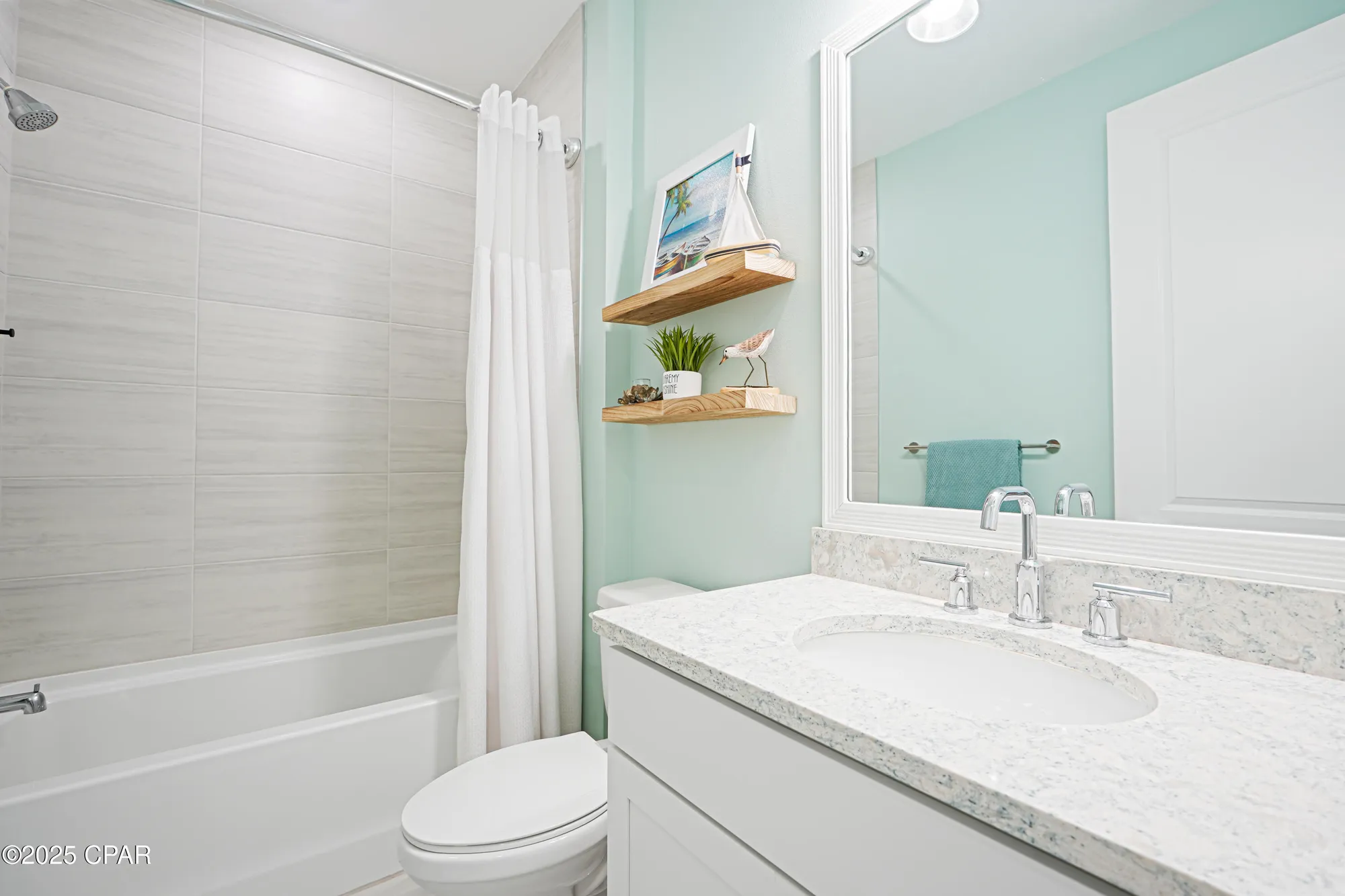 Property Slideshow image 31 of 73 | 8341 fins up ct, Panama City Beach, FL, 32413