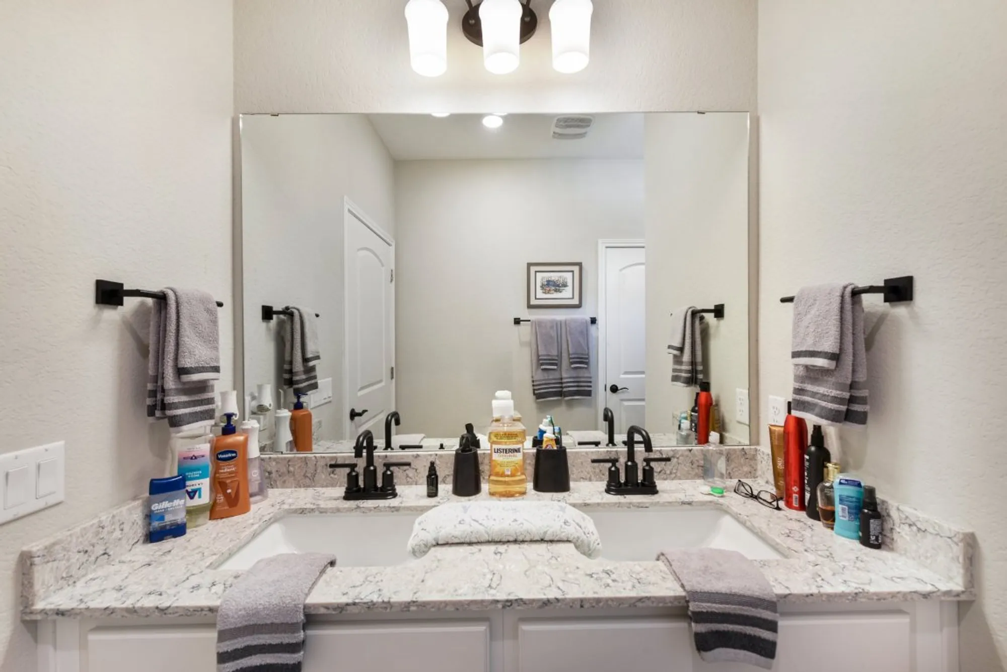 Property Slideshow image 34 of 40 | 106 kitty hawk rd, Georgetown, TX, 78633