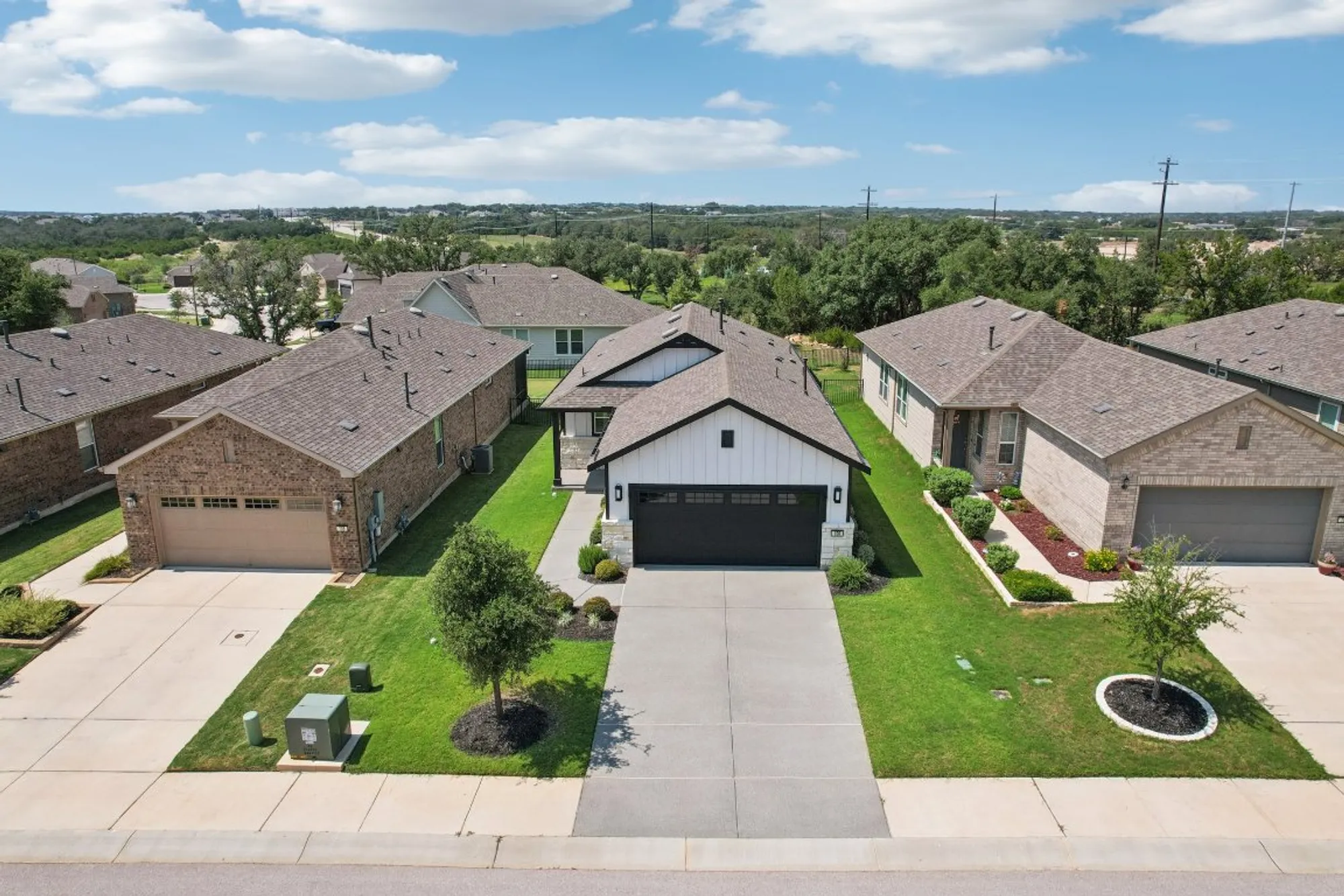 Property Slideshow image 39 of 40 | 106 kitty hawk rd, Georgetown, TX, 78633