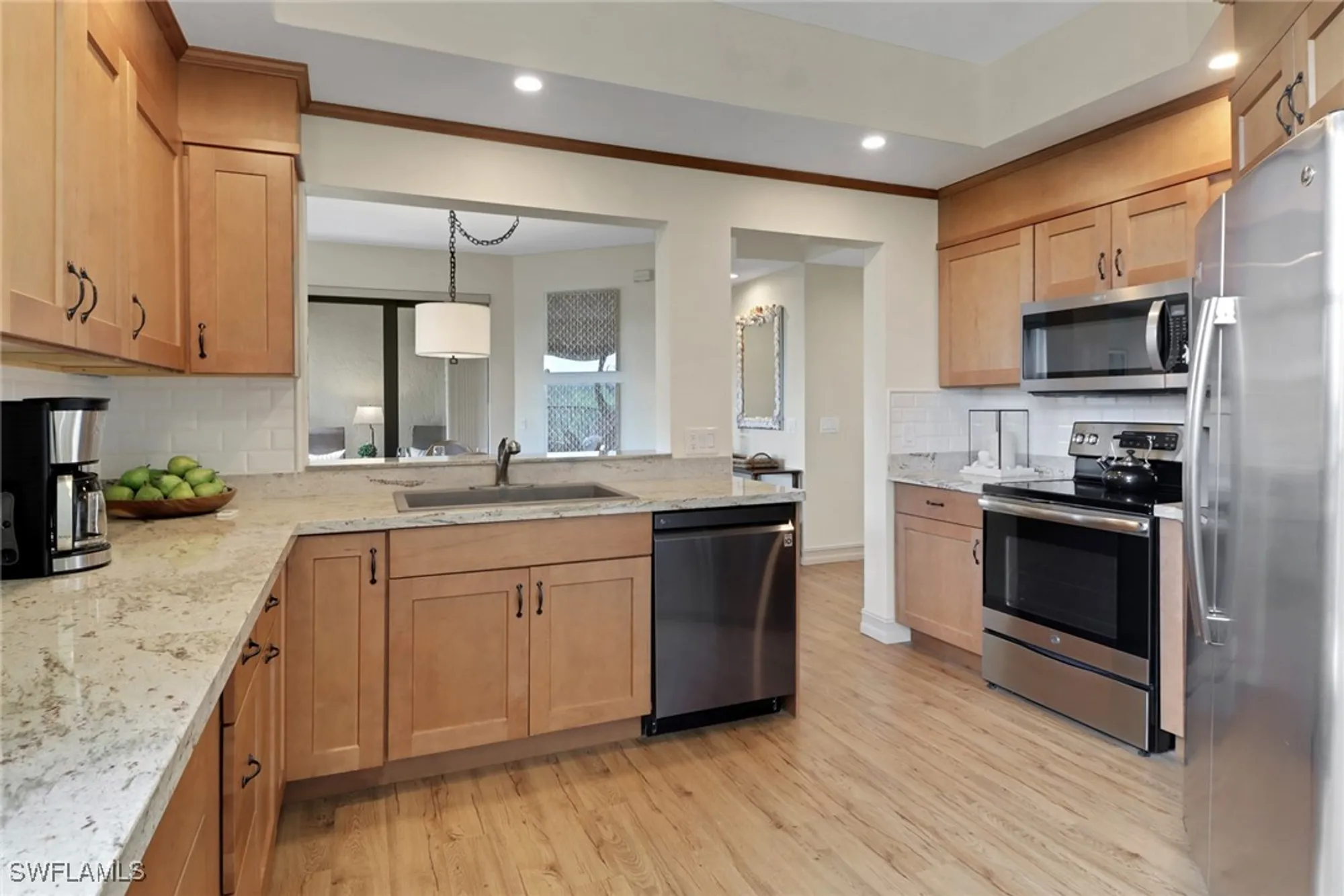 Property Slideshow image 12 of 25 | 7008 pelican bay blvd # h302, Naples, FL, 34108