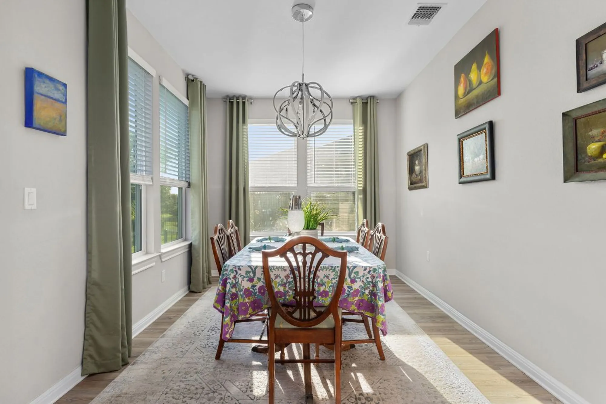 Property Slideshow image 17 of 32 | 101 bristol cv, Georgetown, TX, 78633