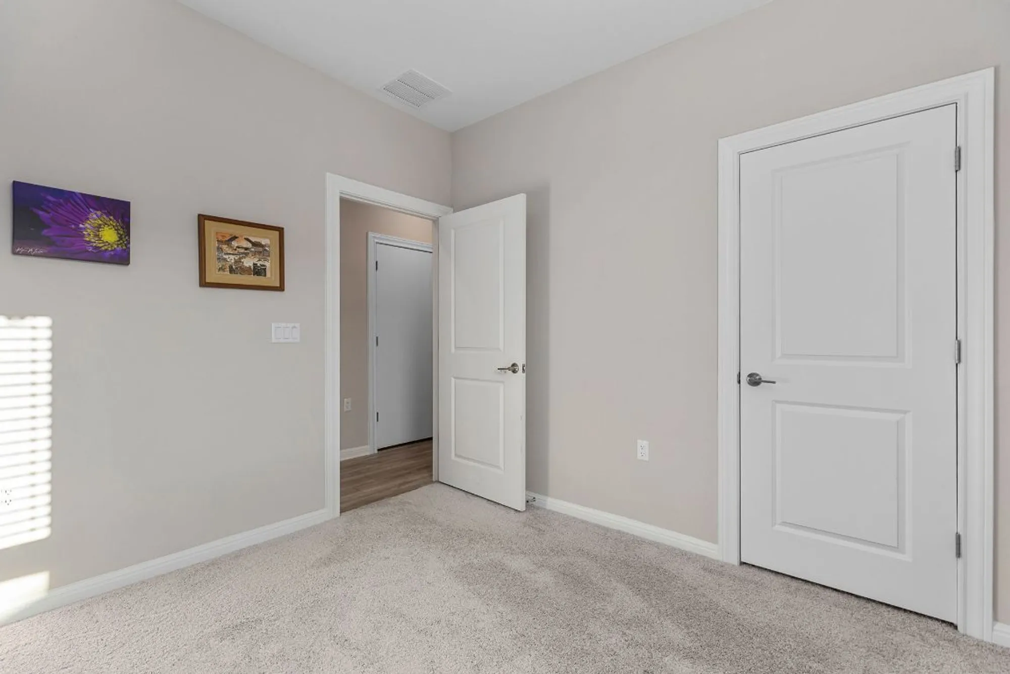 Property Slideshow image 27 of 32 | 101 bristol cv, Georgetown, TX, 78633