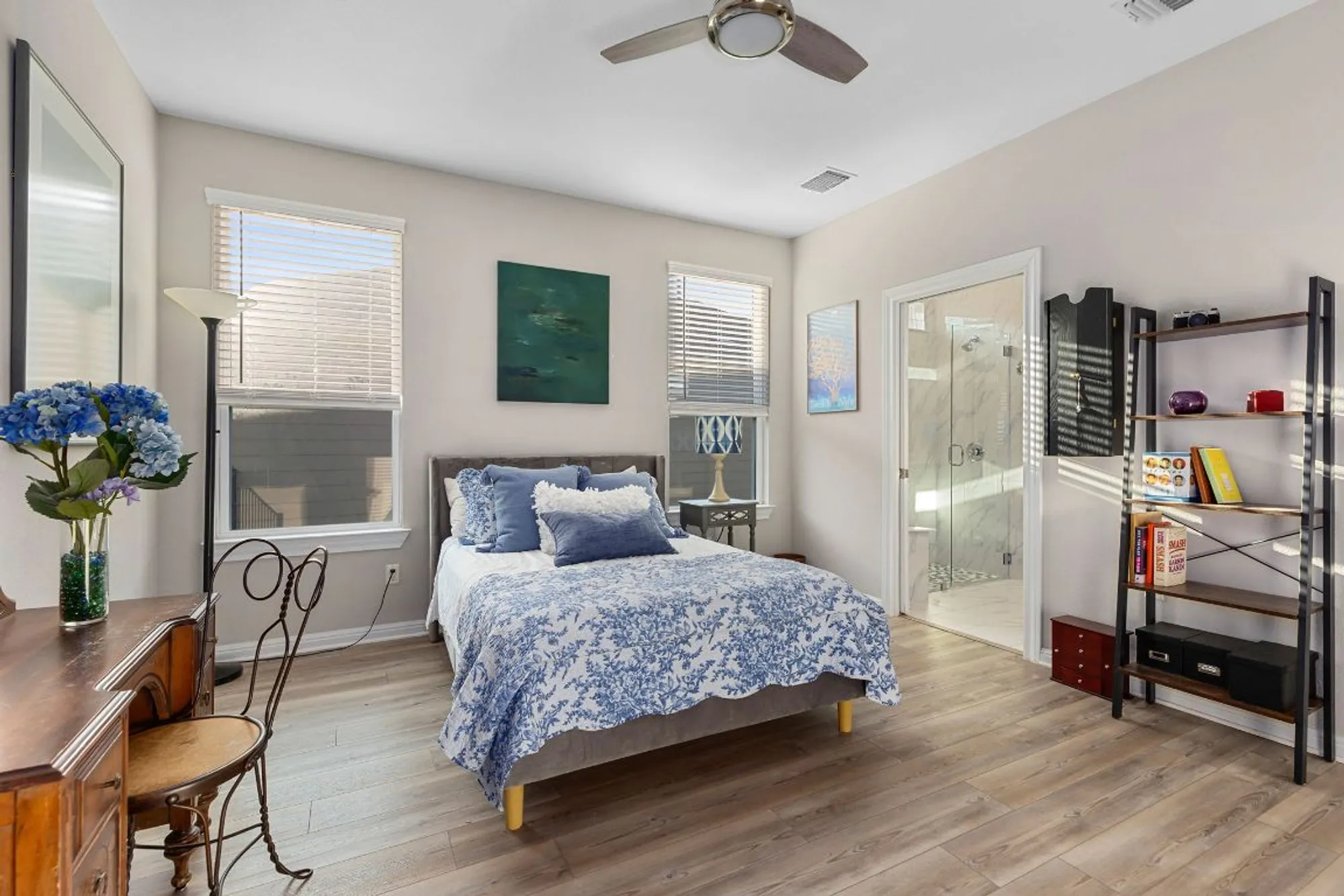 Property Slideshow image 22 of 32 | 101 bristol cv, Georgetown, TX, 78633