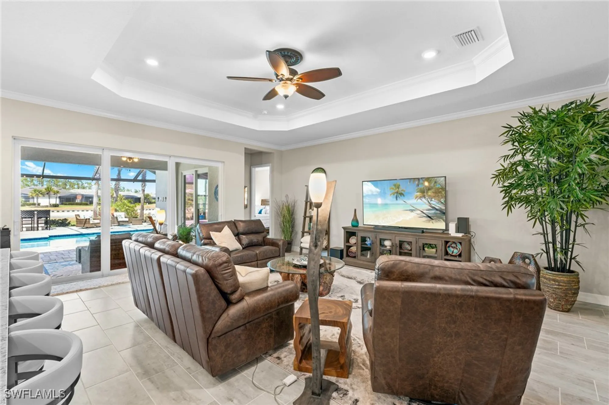 Property Slideshow image 14 of 46 | 15248 blue bay cir, Fort Myers, FL, 33913