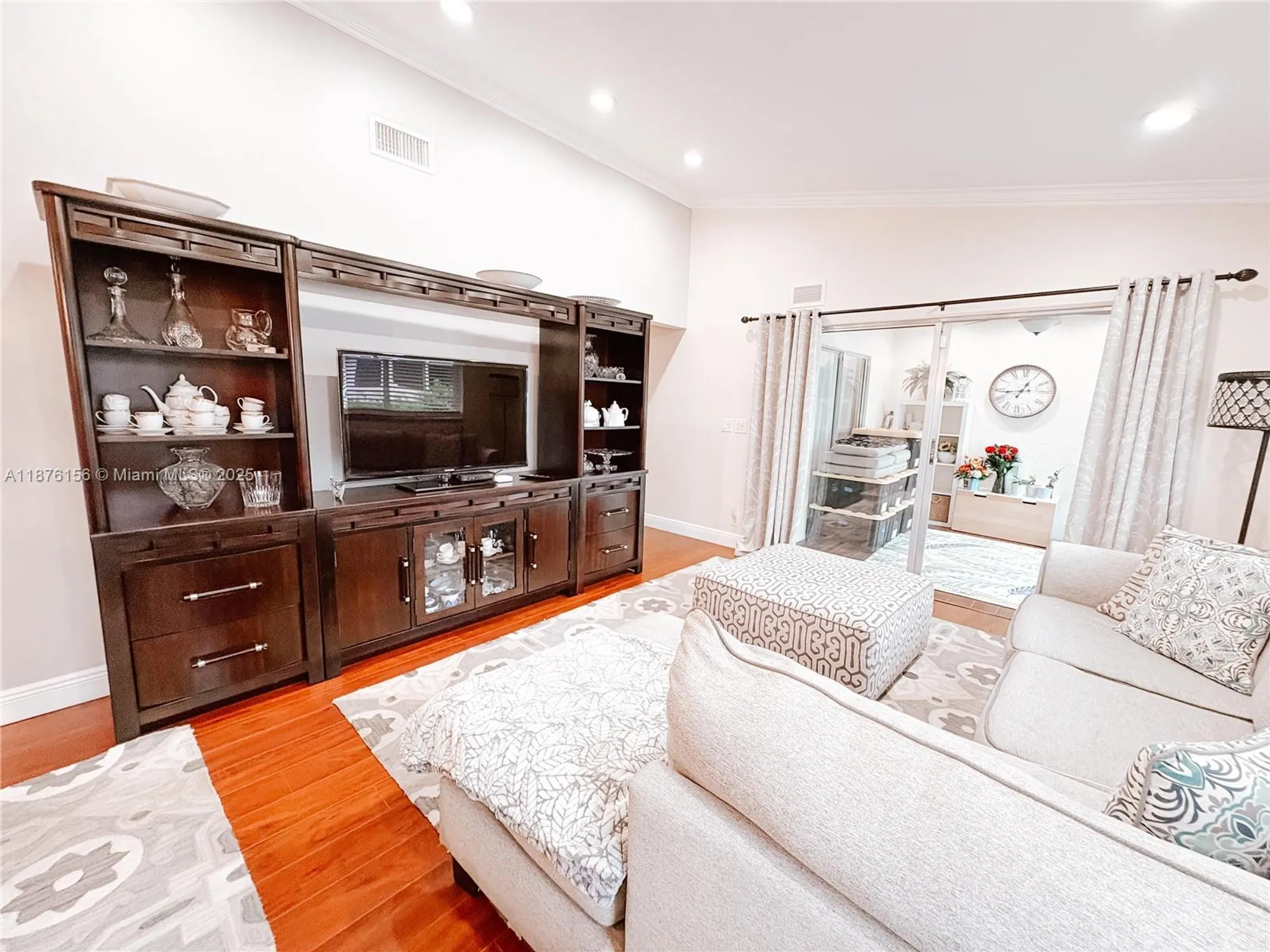 Property Slideshow image 10 of 43 | 8957 meadowlark way, Boca Raton, FL, 33496