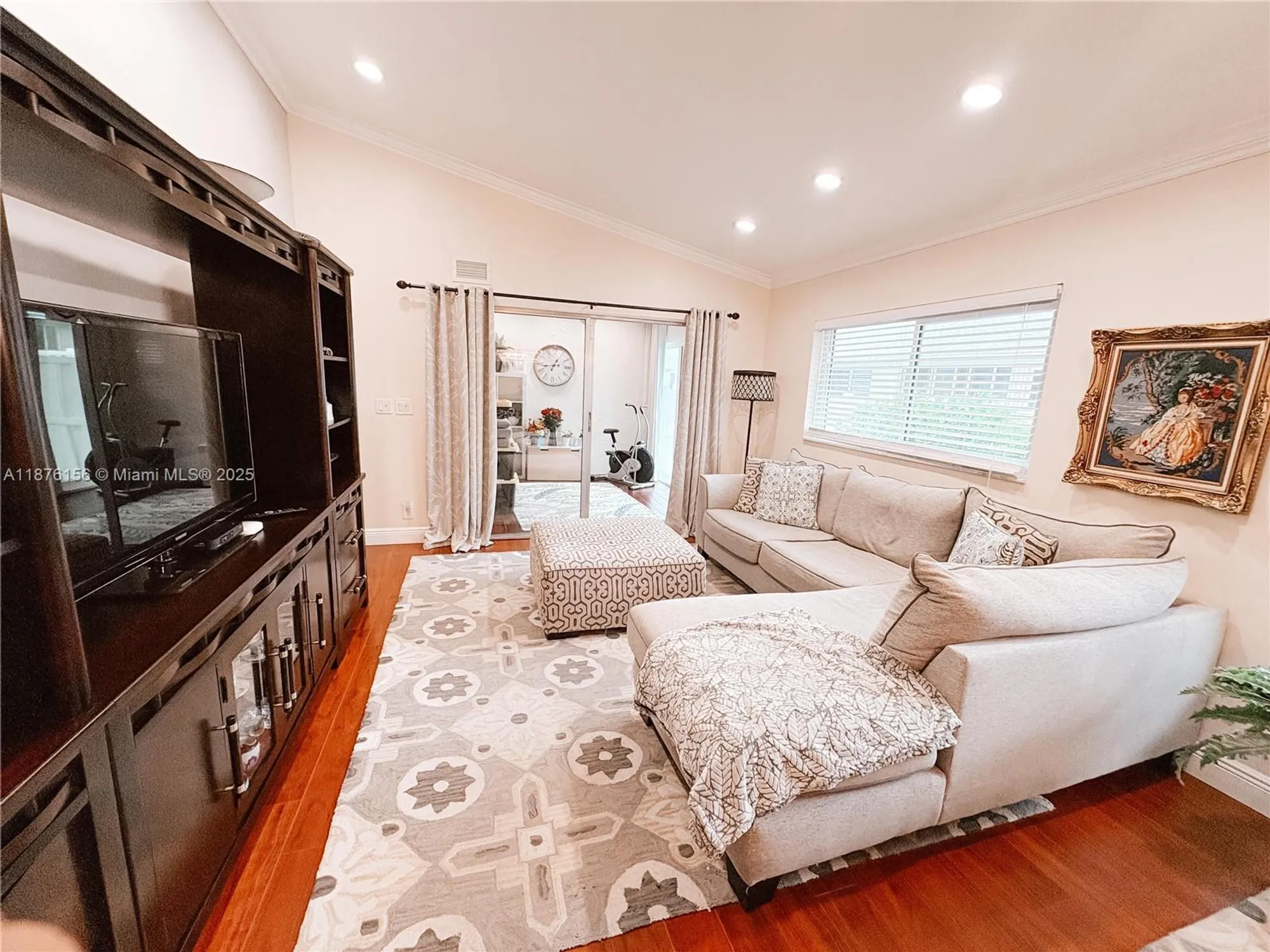 Property Slideshow image 12 of 43 | 8957 meadowlark way, Boca Raton, FL, 33496