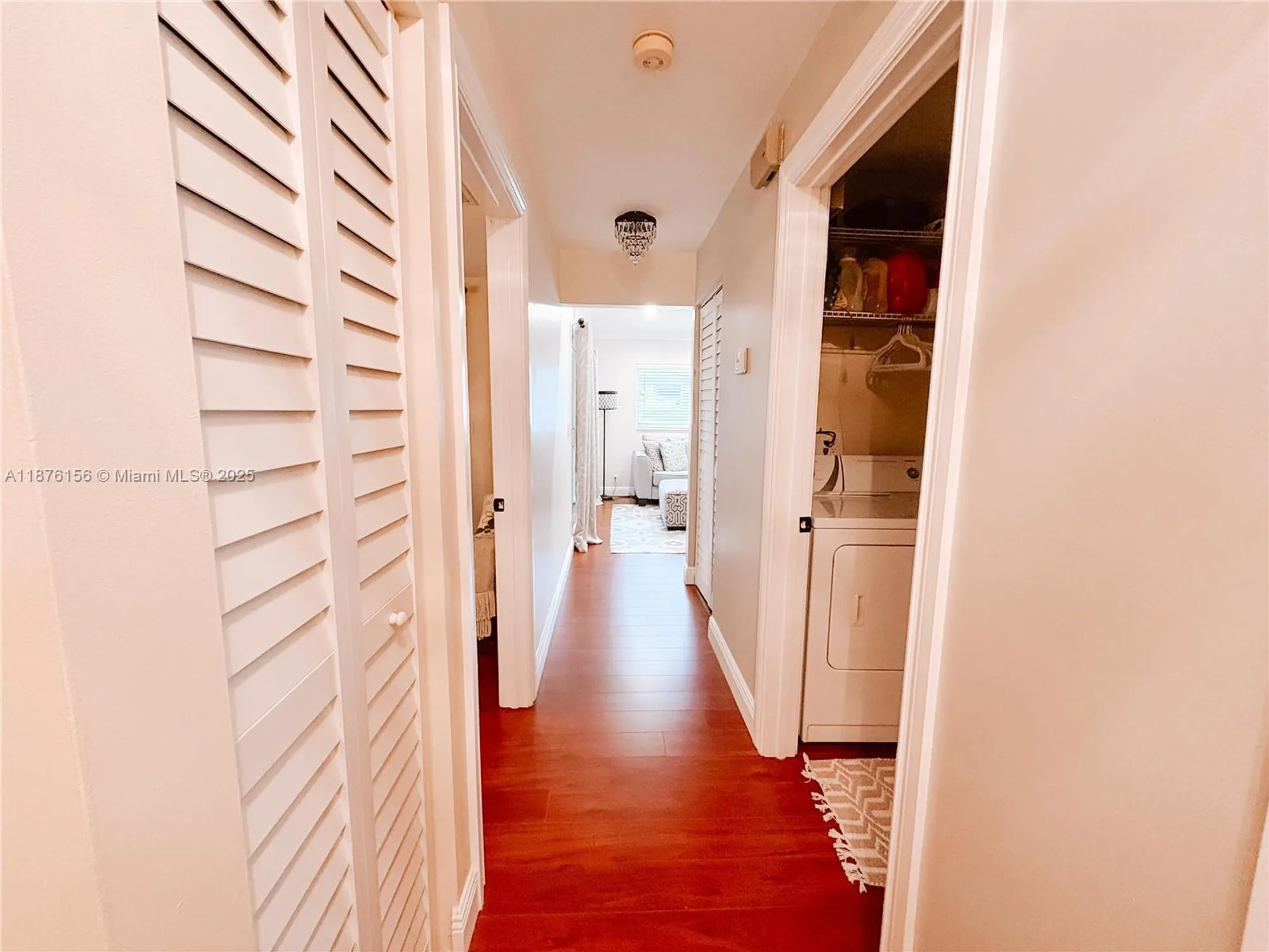 Property Slideshow image 27 of 43 | 8957 meadowlark way, Boca Raton, FL, 33496