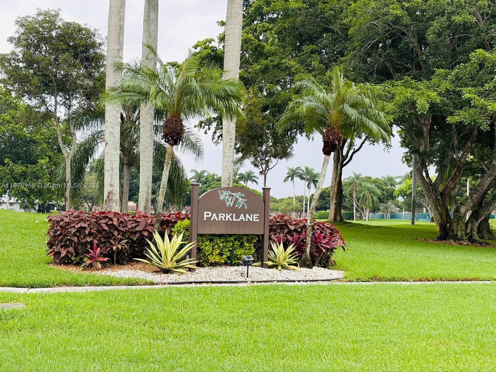 Property Slideshow image 39 of 43 | 8957 meadowlark way, Boca Raton, FL, 33496