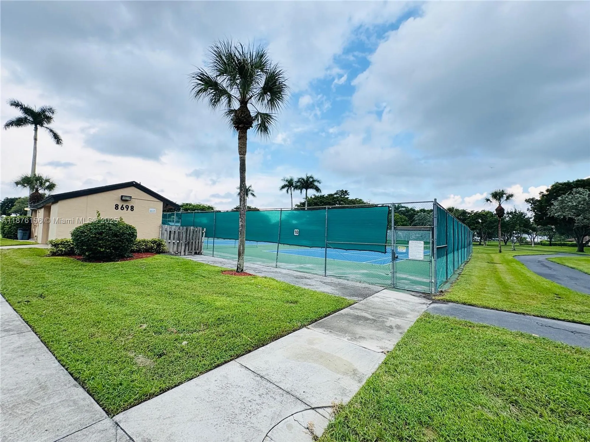 Property Slideshow image 41 of 43 | 8957 meadowlark way, Boca Raton, FL, 33496