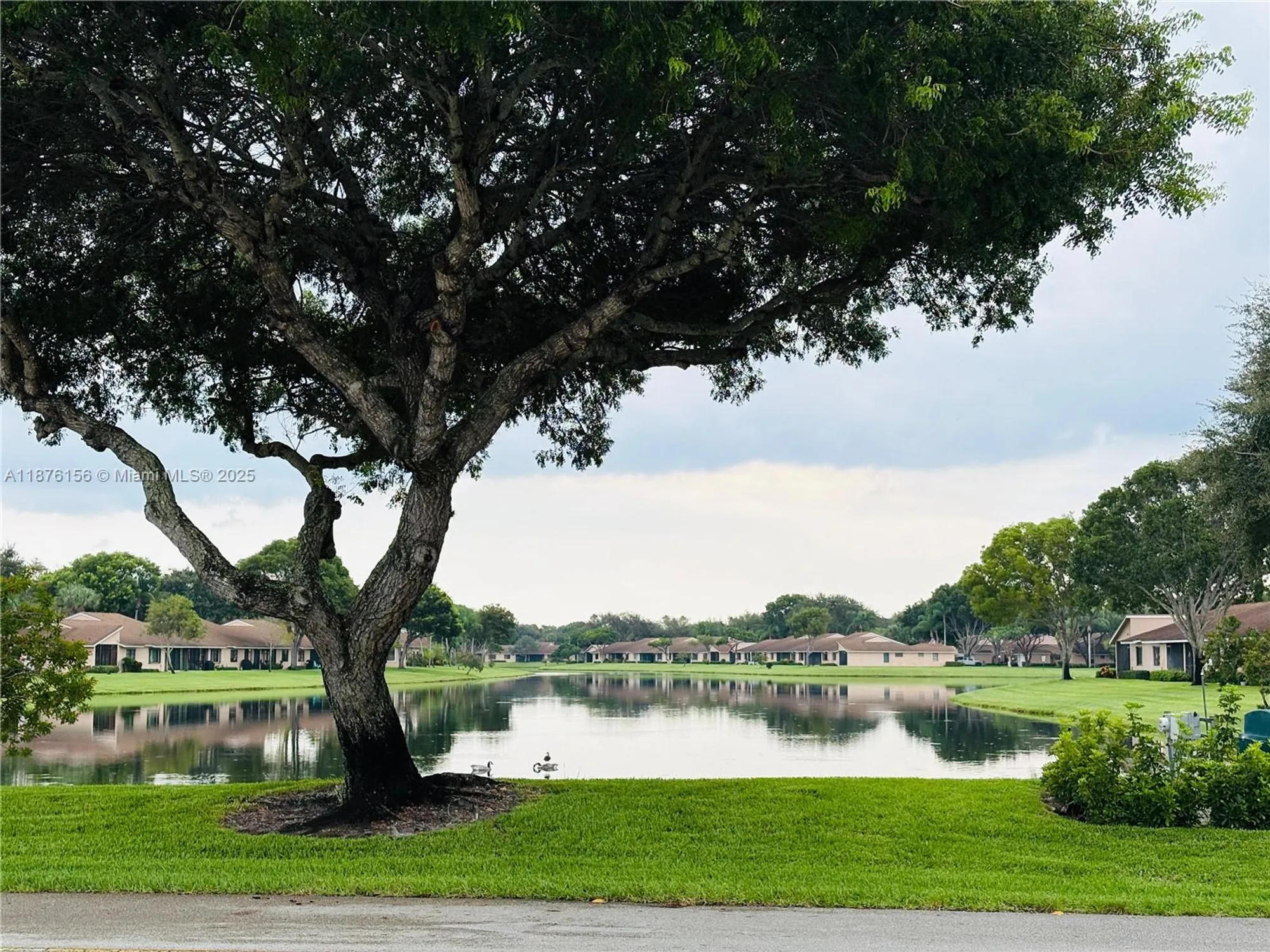 Property Slideshow image 42 of 43 | 8957 meadowlark way, Boca Raton, FL, 33496