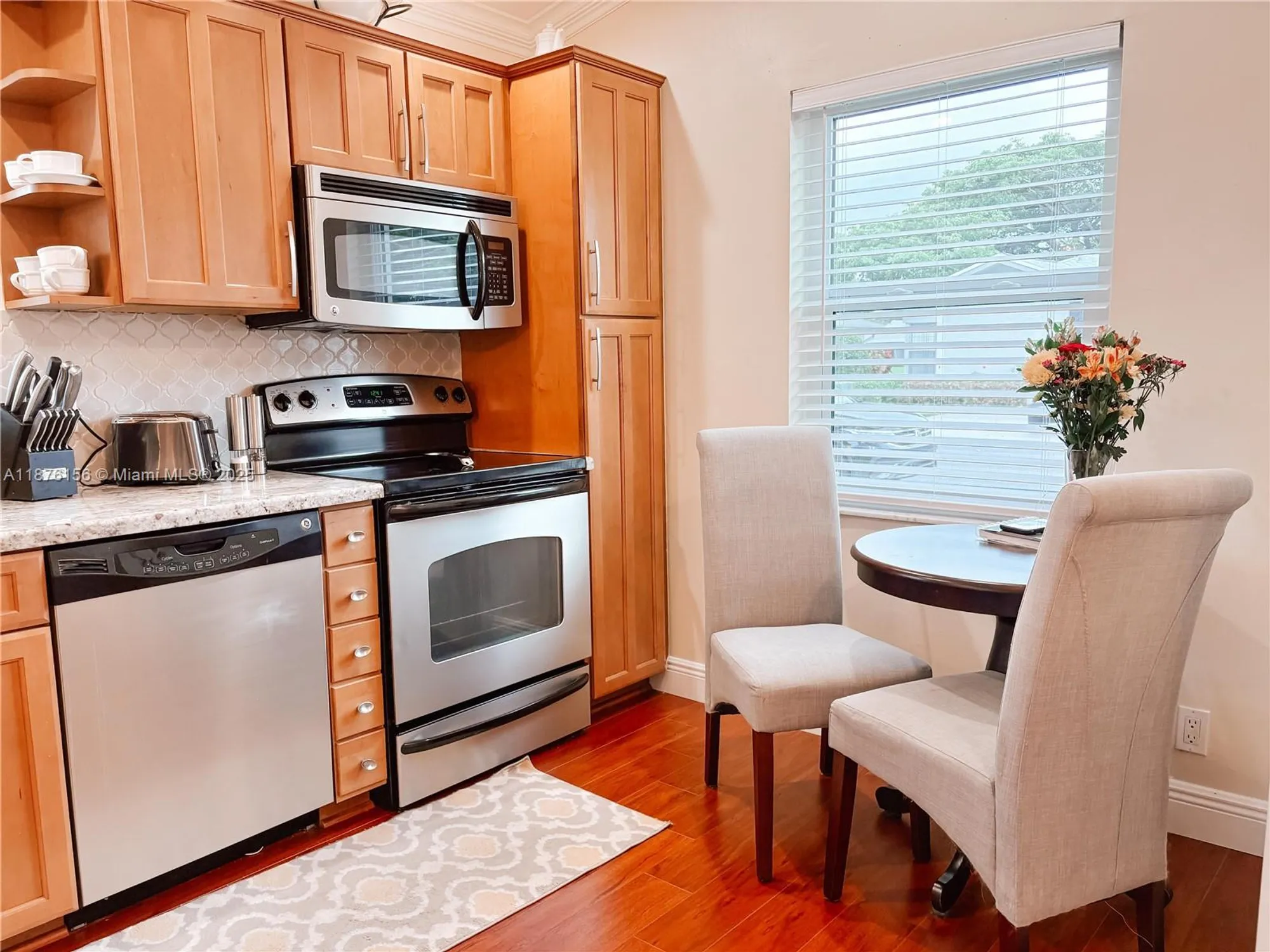 Property Slideshow image 6 of 43 | 8957 meadowlark way, Boca Raton, FL, 33496