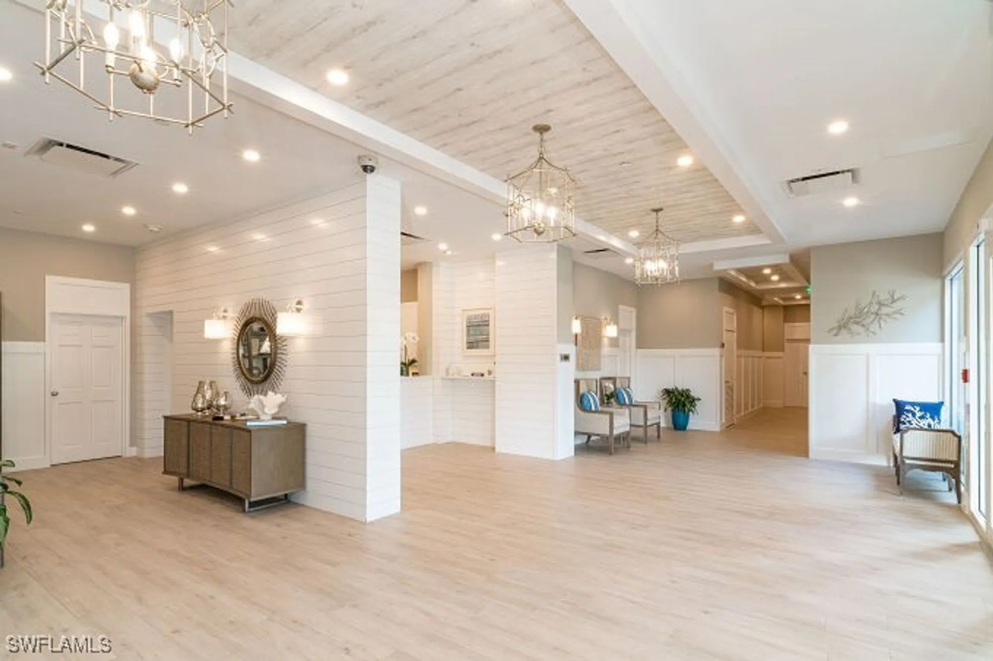 Property Slideshow image 15 of 33 | 5501 heron point dr 504, Naples, FL, 34108