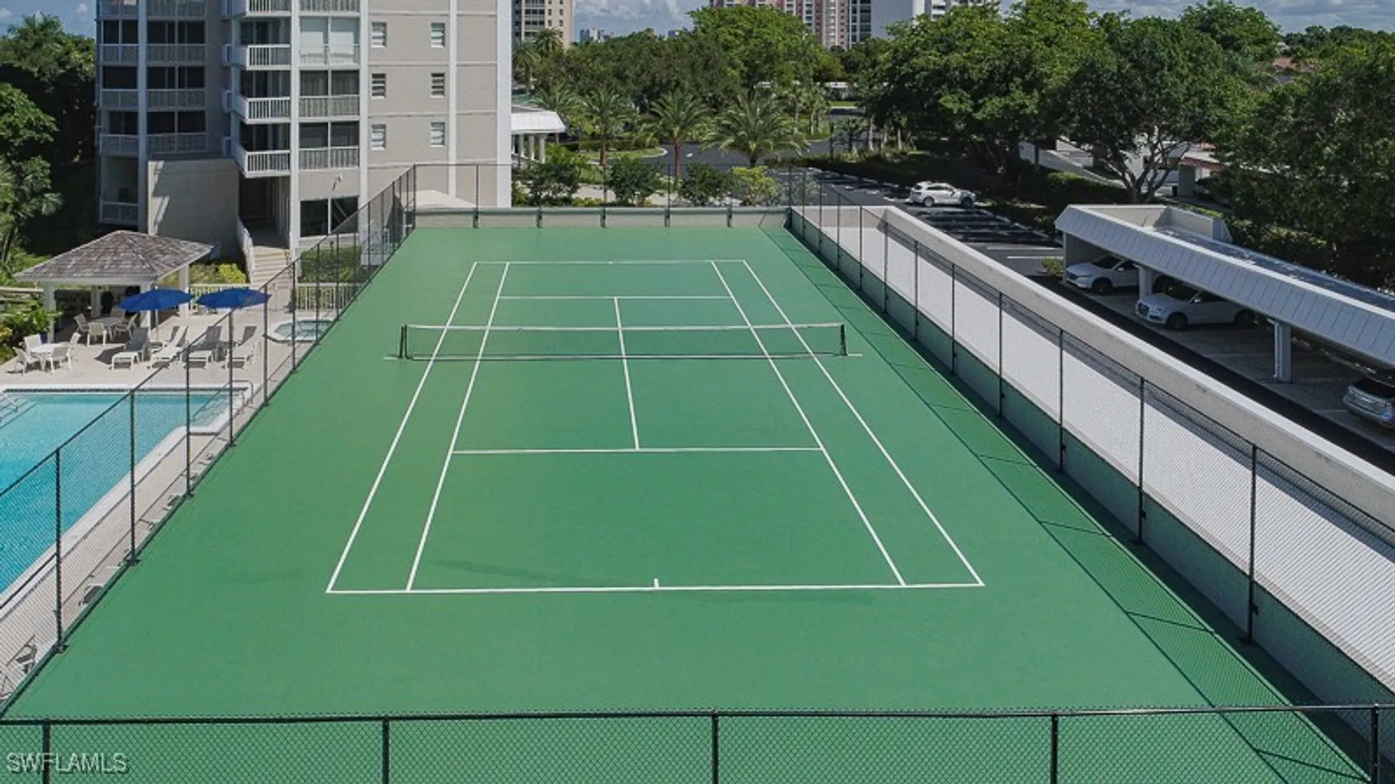 Property Slideshow image 21 of 33 | 5501 heron point dr 504, Naples, FL, 34108