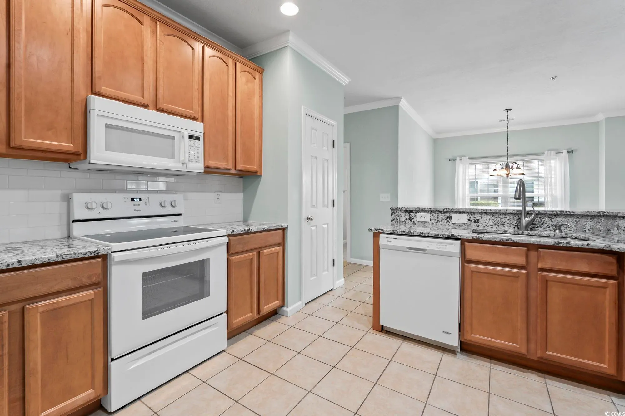 Property Slideshow image 12 of 39 | 319 black oak ln unit 101, Murrells Inlet, SC, 29576