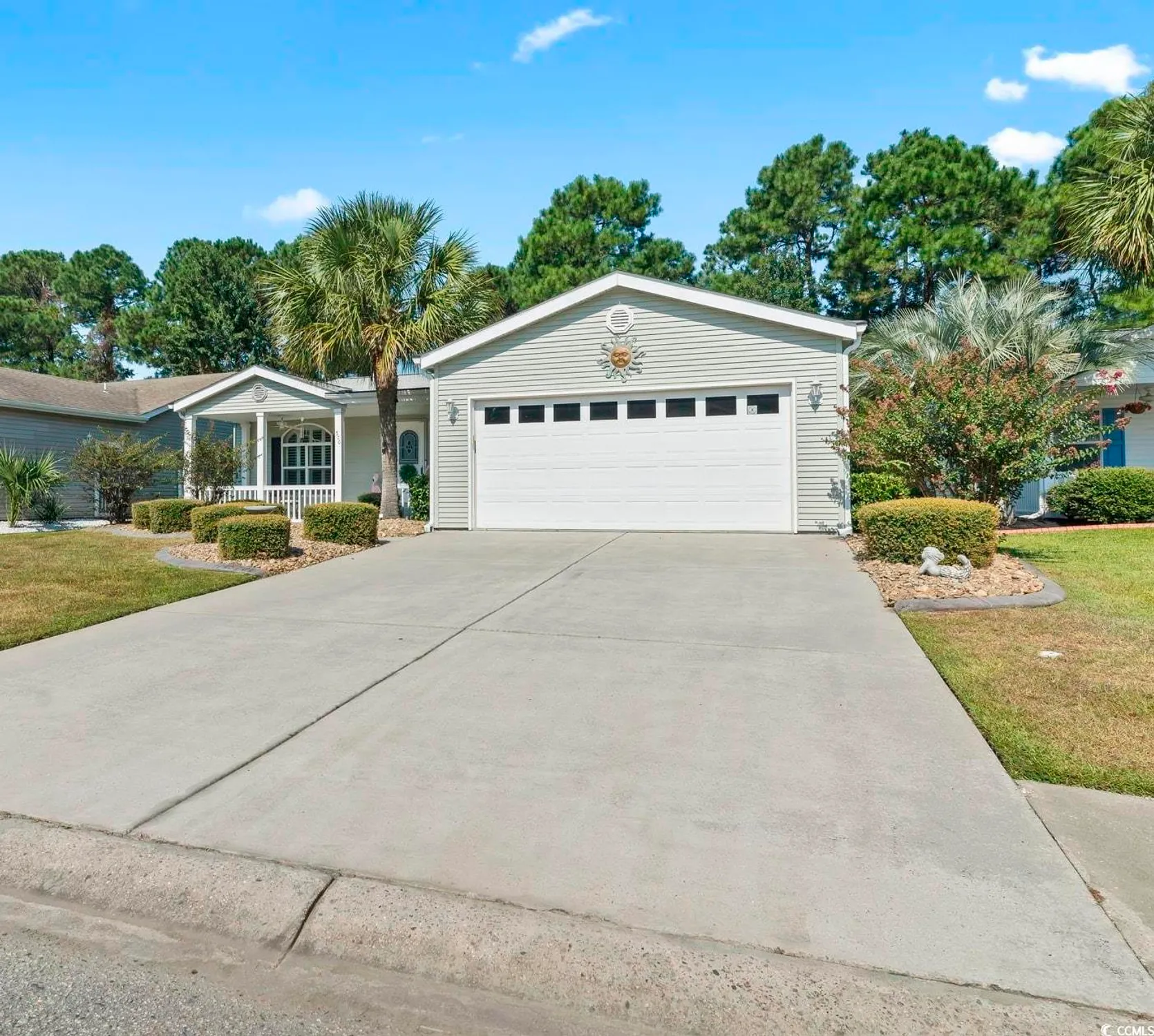 Property Slideshow image 3 of 28 | 570 woodholme dr, Conway, SC, 29526