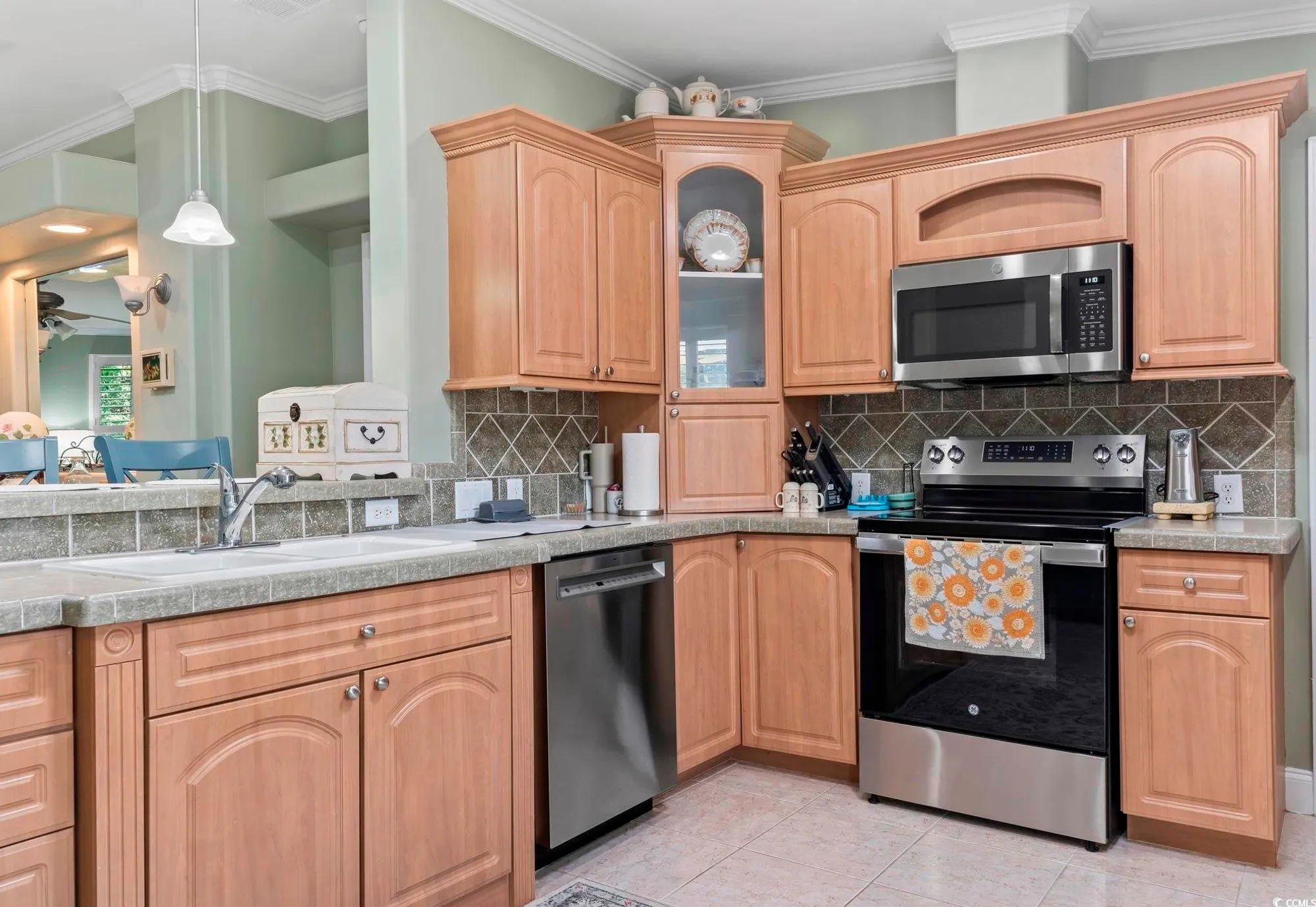 Property Slideshow image 6 of 28 | 570 woodholme dr, Conway, SC, 29526