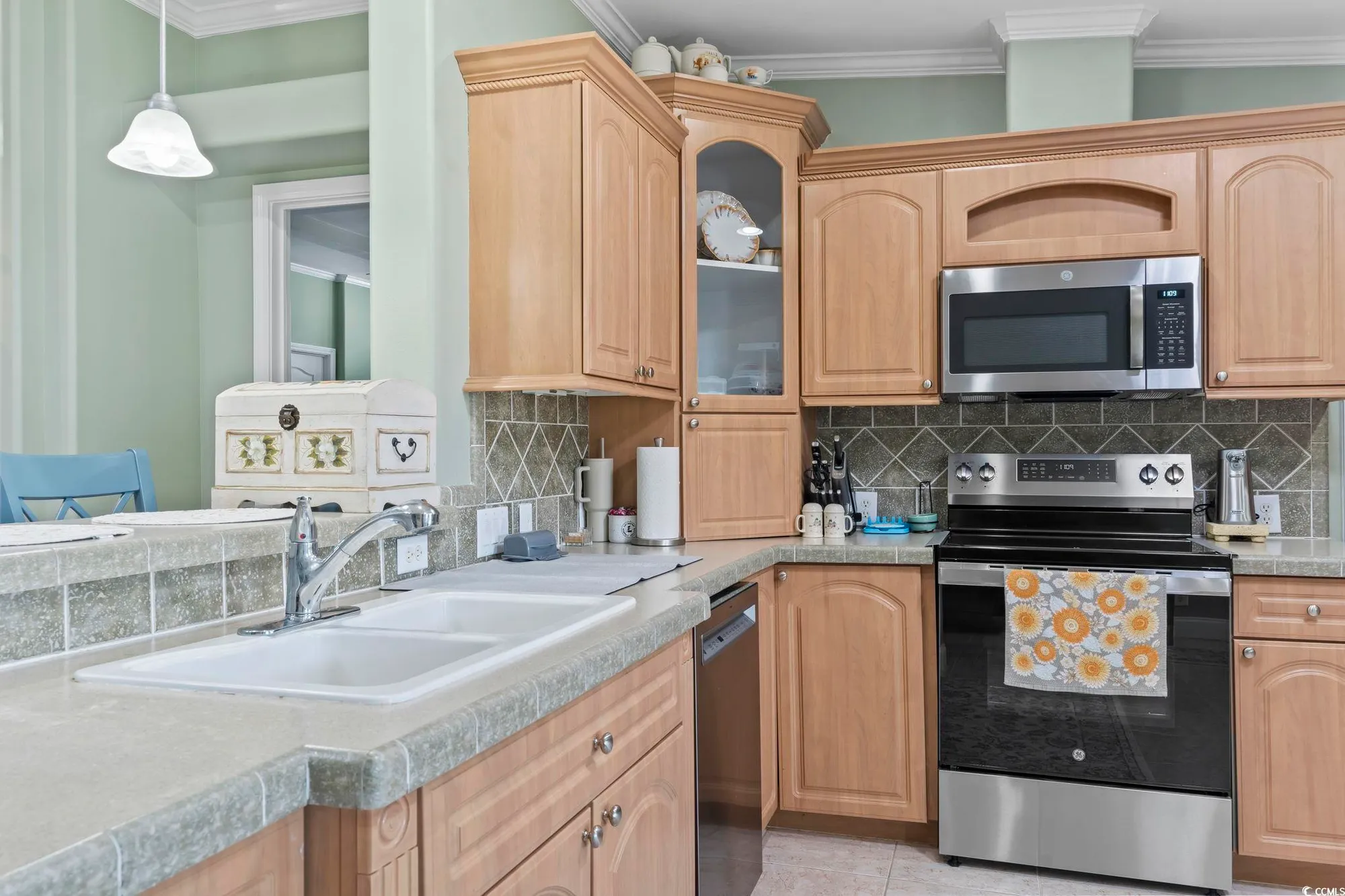 Property Slideshow image 7 of 28 | 570 woodholme dr, Conway, SC, 29526