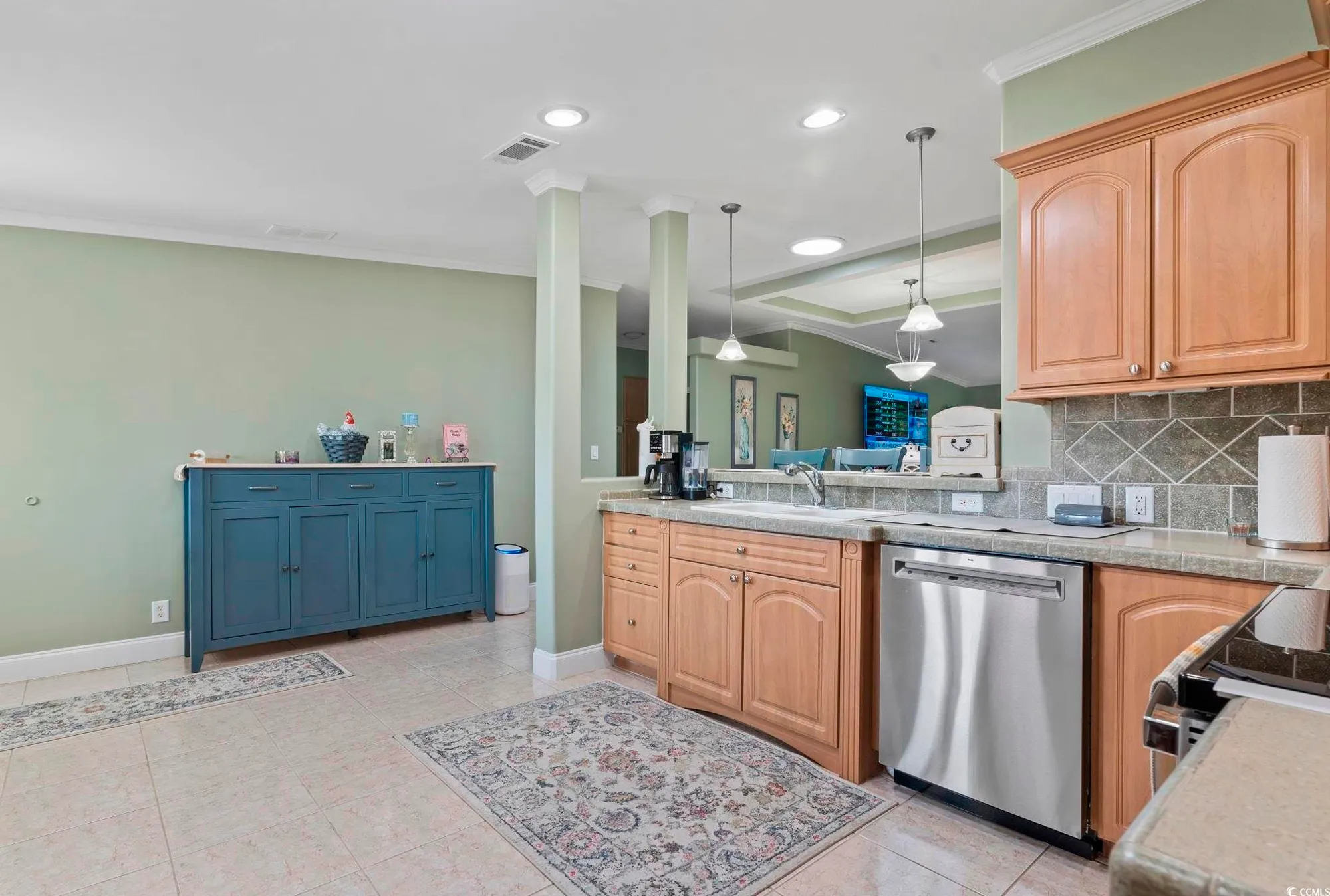 Property Slideshow image 8 of 28 | 570 woodholme dr, Conway, SC, 29526