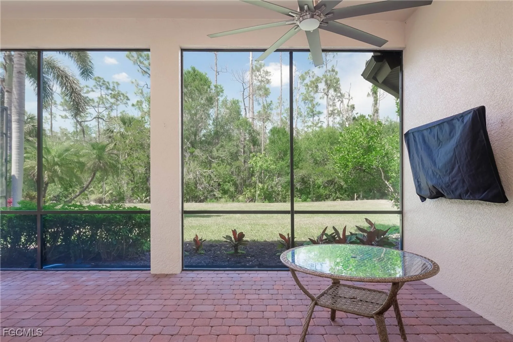 Property Slideshow image 26 of 50 | 8227 provencia ct, Fort Myers, FL, 33912