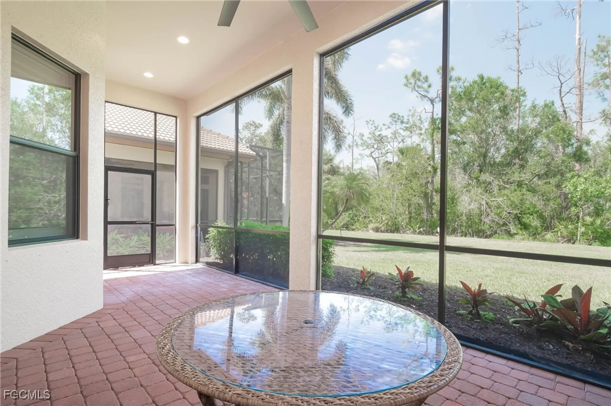 Property Slideshow image 27 of 50 | 8227 provencia ct, Fort Myers, FL, 33912