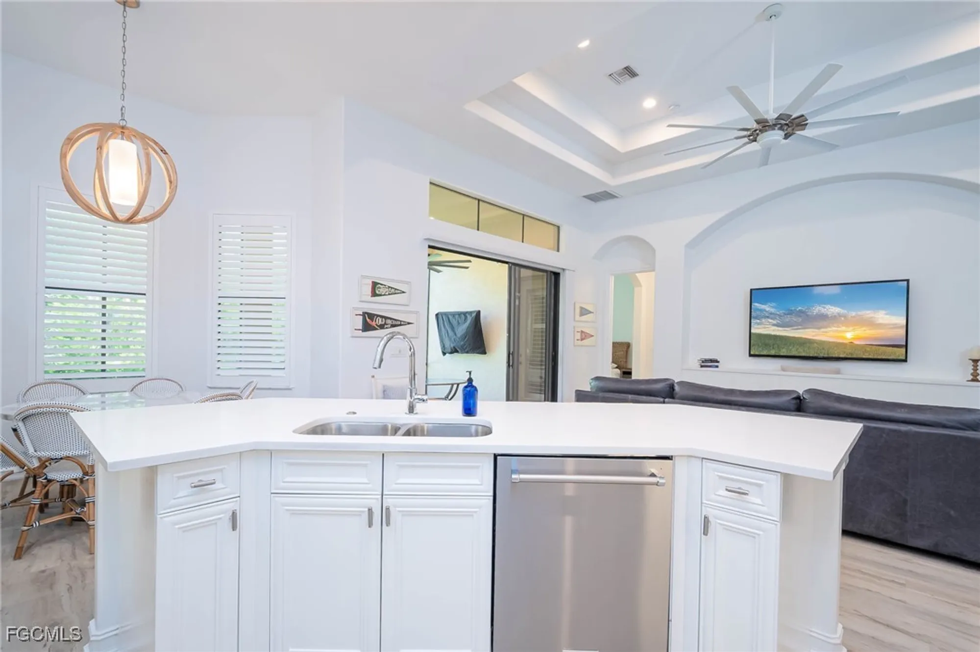 Property Slideshow image 6 of 50 | 8227 provencia ct, Fort Myers, FL, 33912