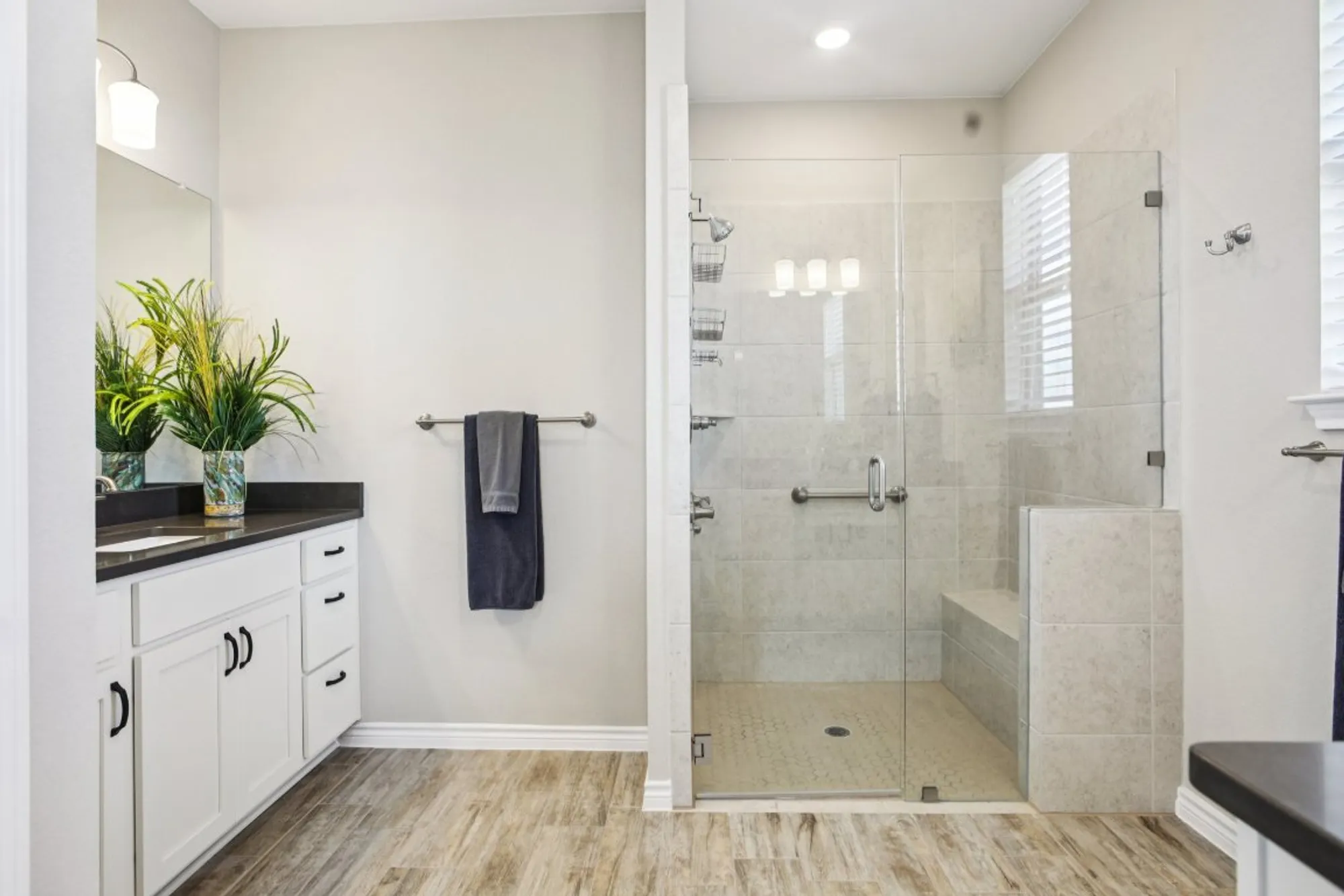 Property Slideshow image 23 of 37 | 206 eagle dr # 101, San Marcos, TX, 78666