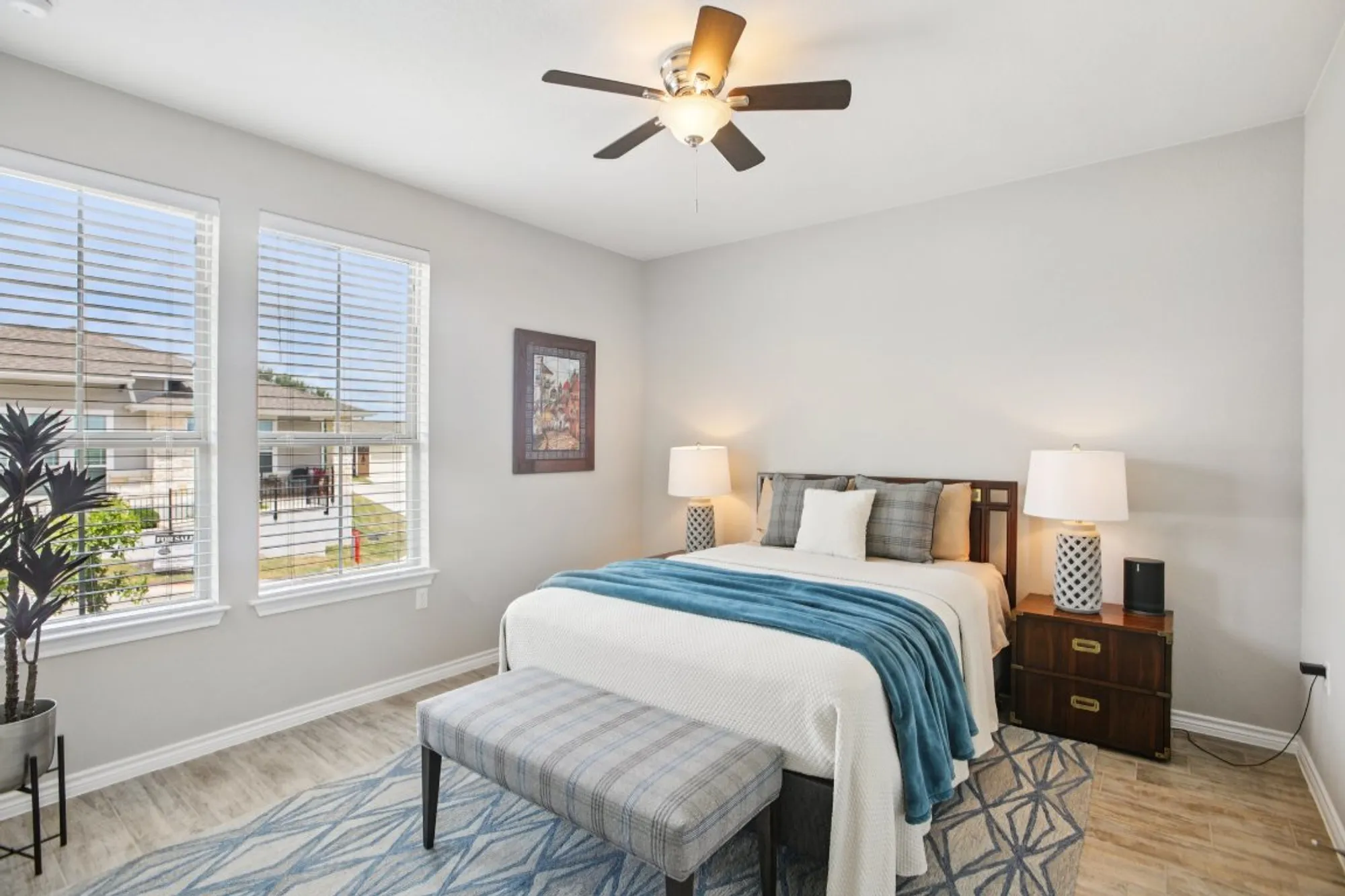 Property Slideshow image 31 of 37 | 206 eagle dr # 101, San Marcos, TX, 78666