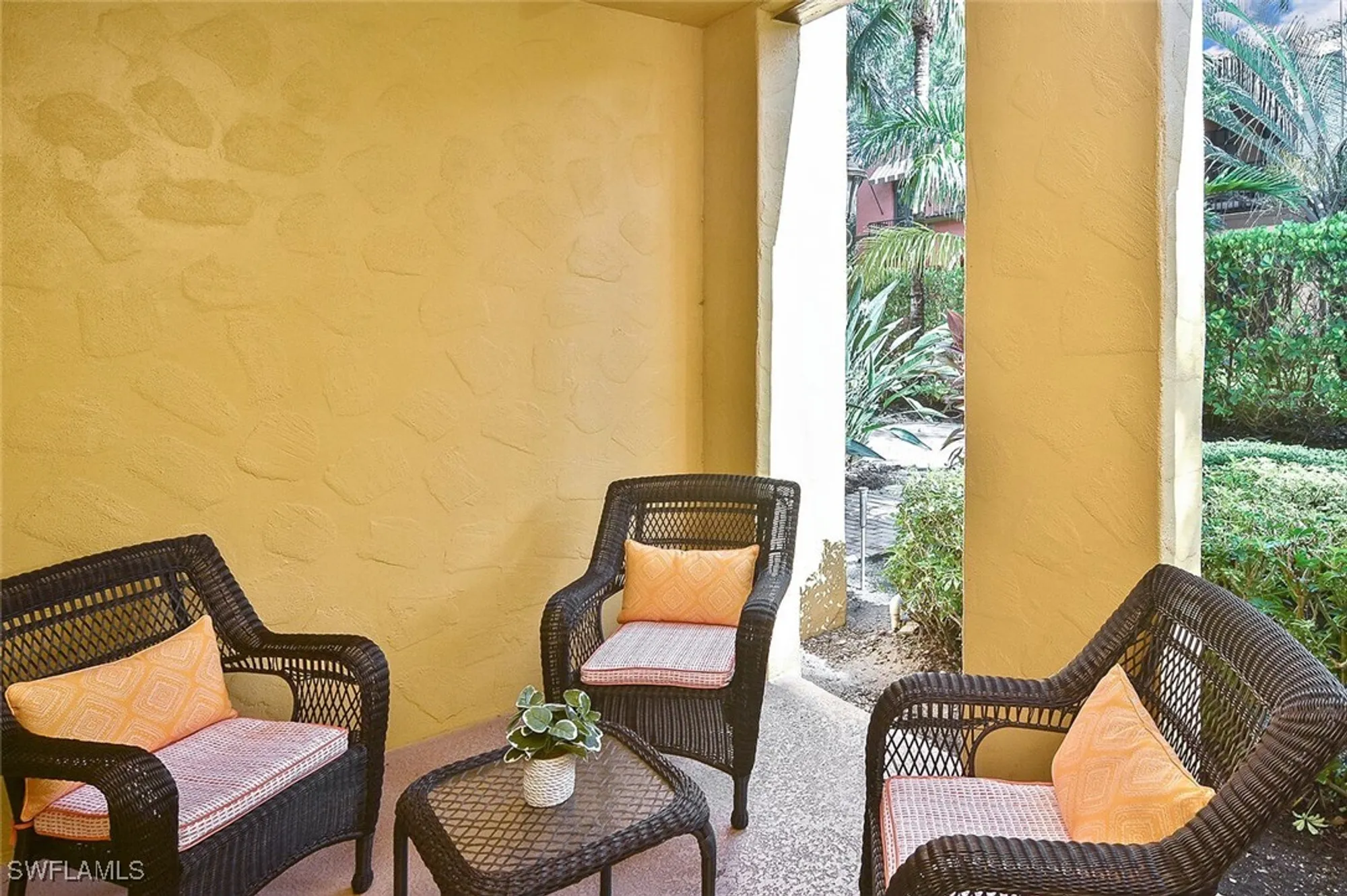 Property Slideshow image 34 of 50 | 8949 malibu st 303, Naples, FL, 34113