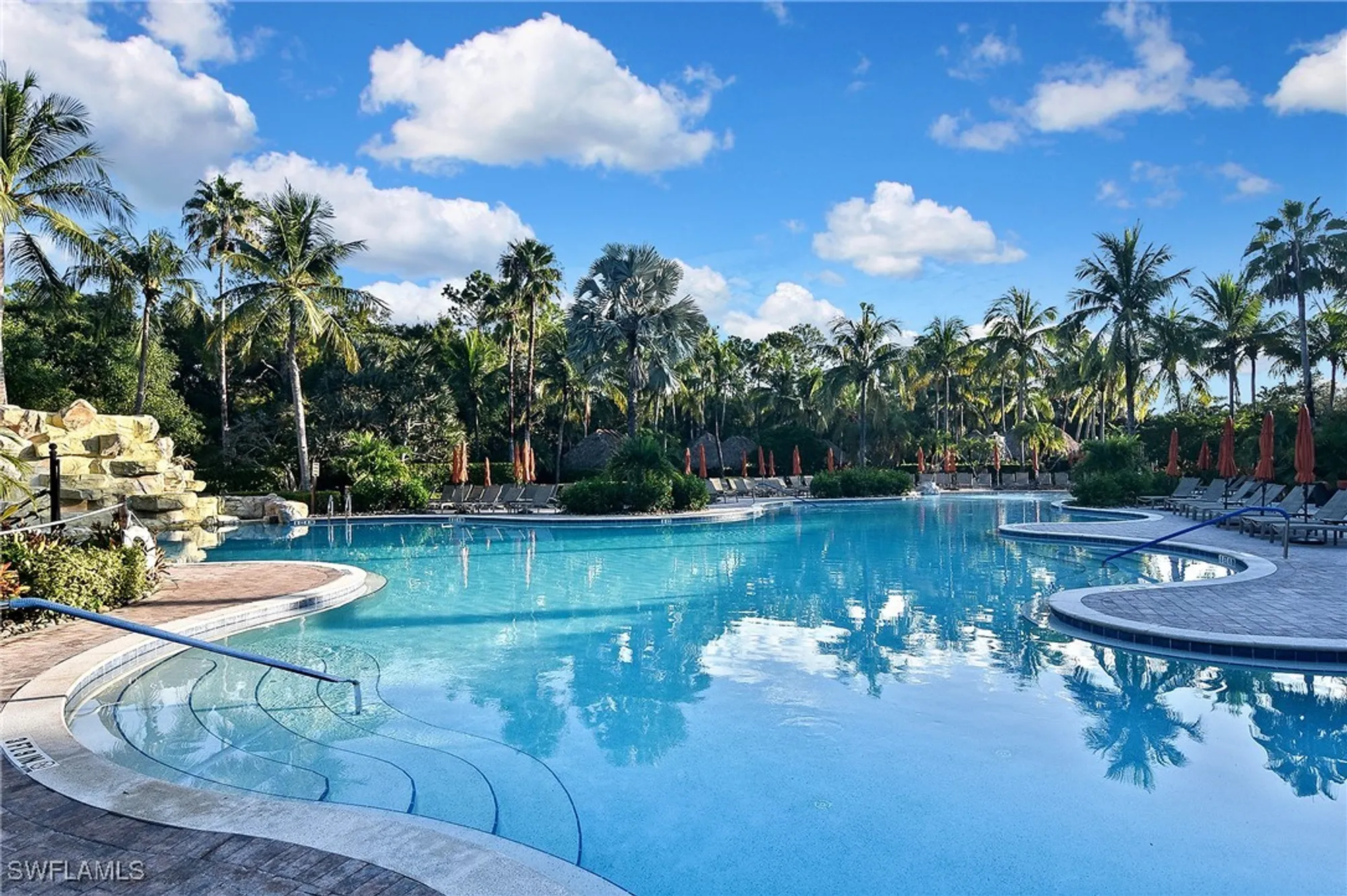 Property Slideshow image 45 of 50 | 8949 malibu st 303, Naples, FL, 34113