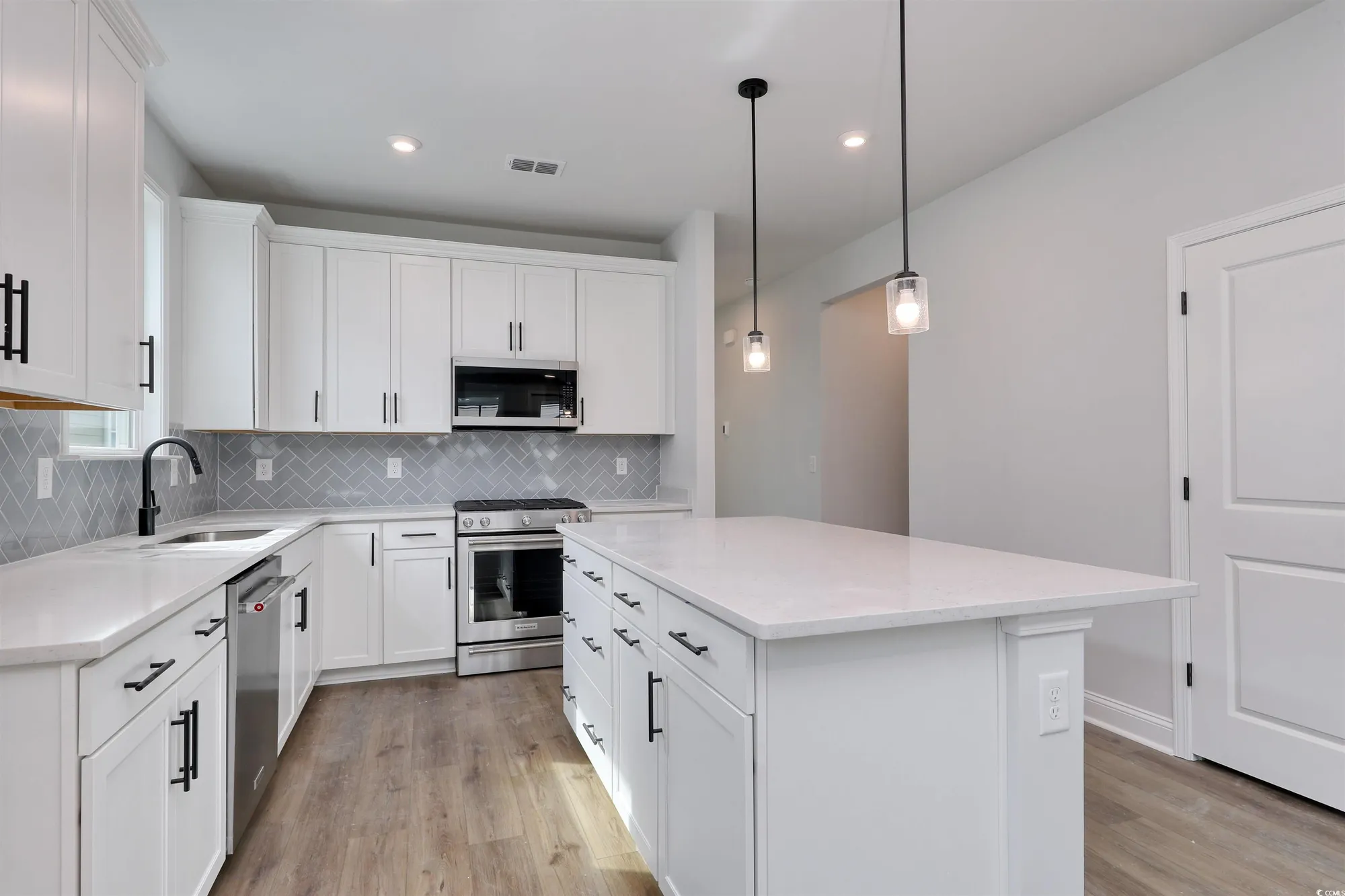 Property Slideshow image 9 of 40 | 1181 lady bird way, North Myrtle Beach, SC, 29582