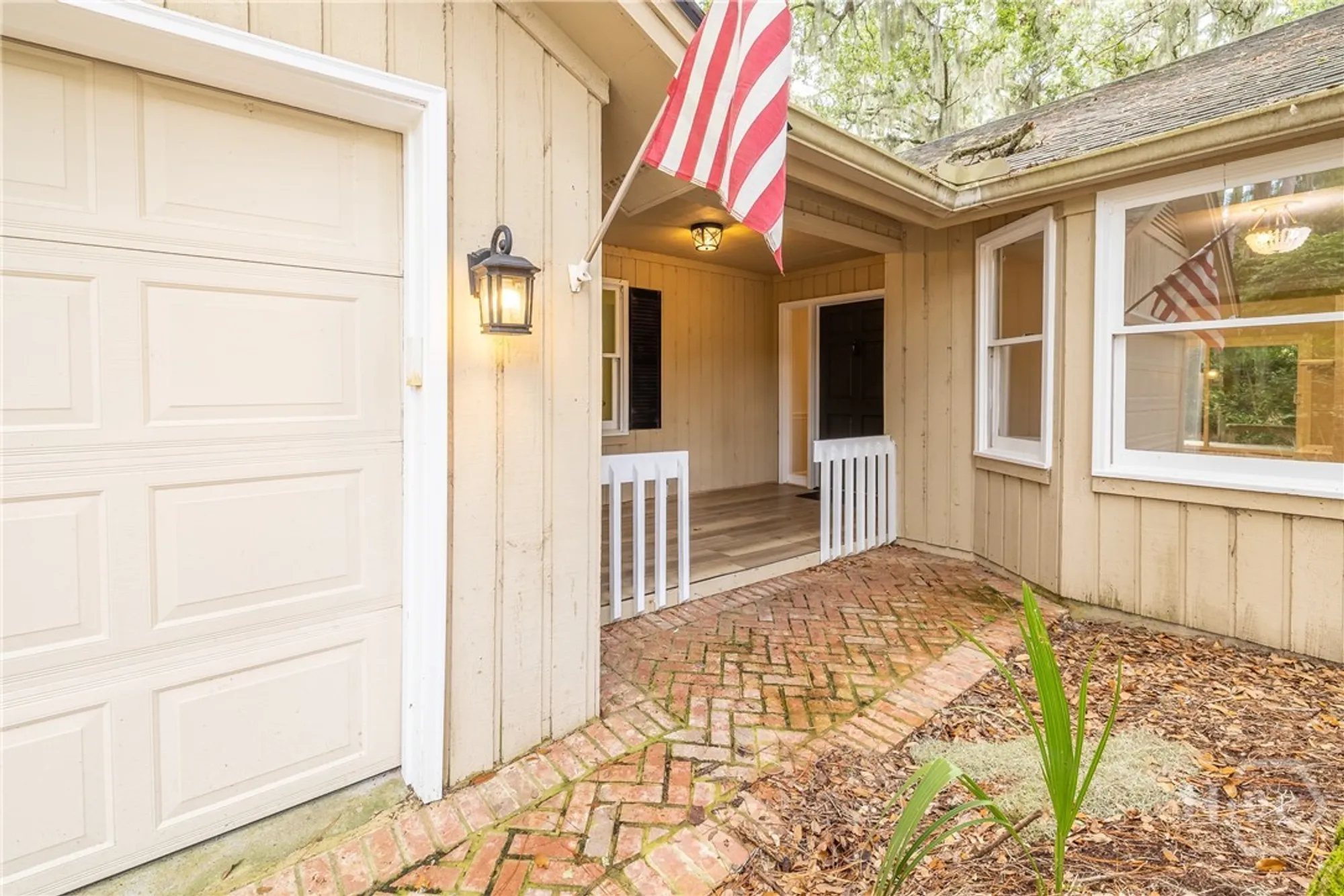 Property Slideshow image 1 of 46 | 12 lanyard ct, Savannah, GA, 31411