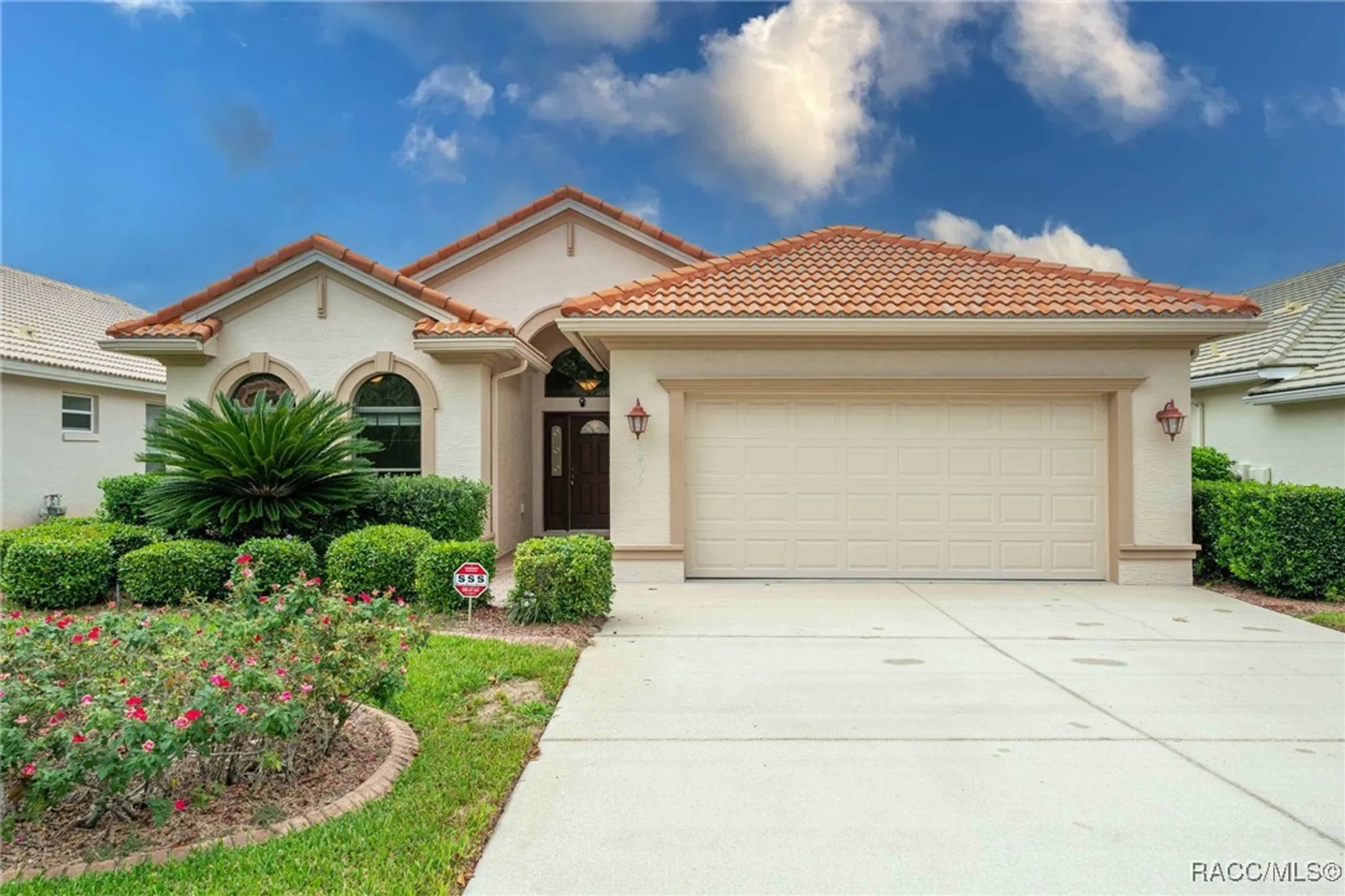Property Slideshow image 1 of 76 | 1299 w skyview crossing dr, Hernando, FL, 34442