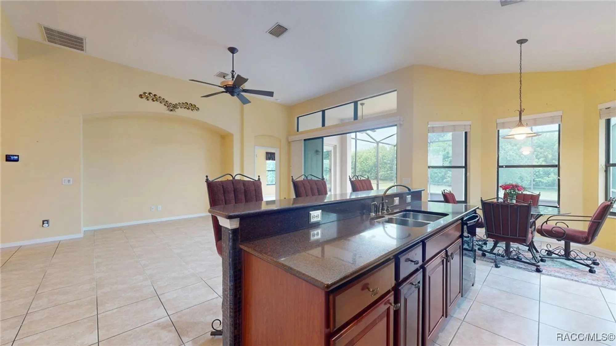 Property Slideshow image 12 of 76 | 1299 w skyview crossing dr, Hernando, FL, 34442