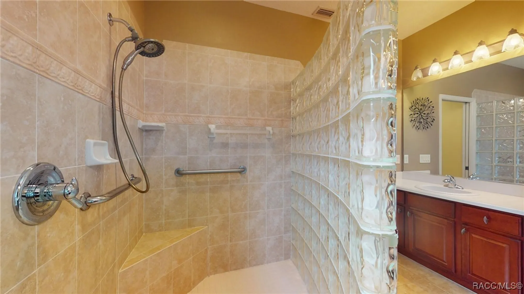 Property Slideshow image 24 of 76 | 1299 w skyview crossing dr, Hernando, FL, 34442