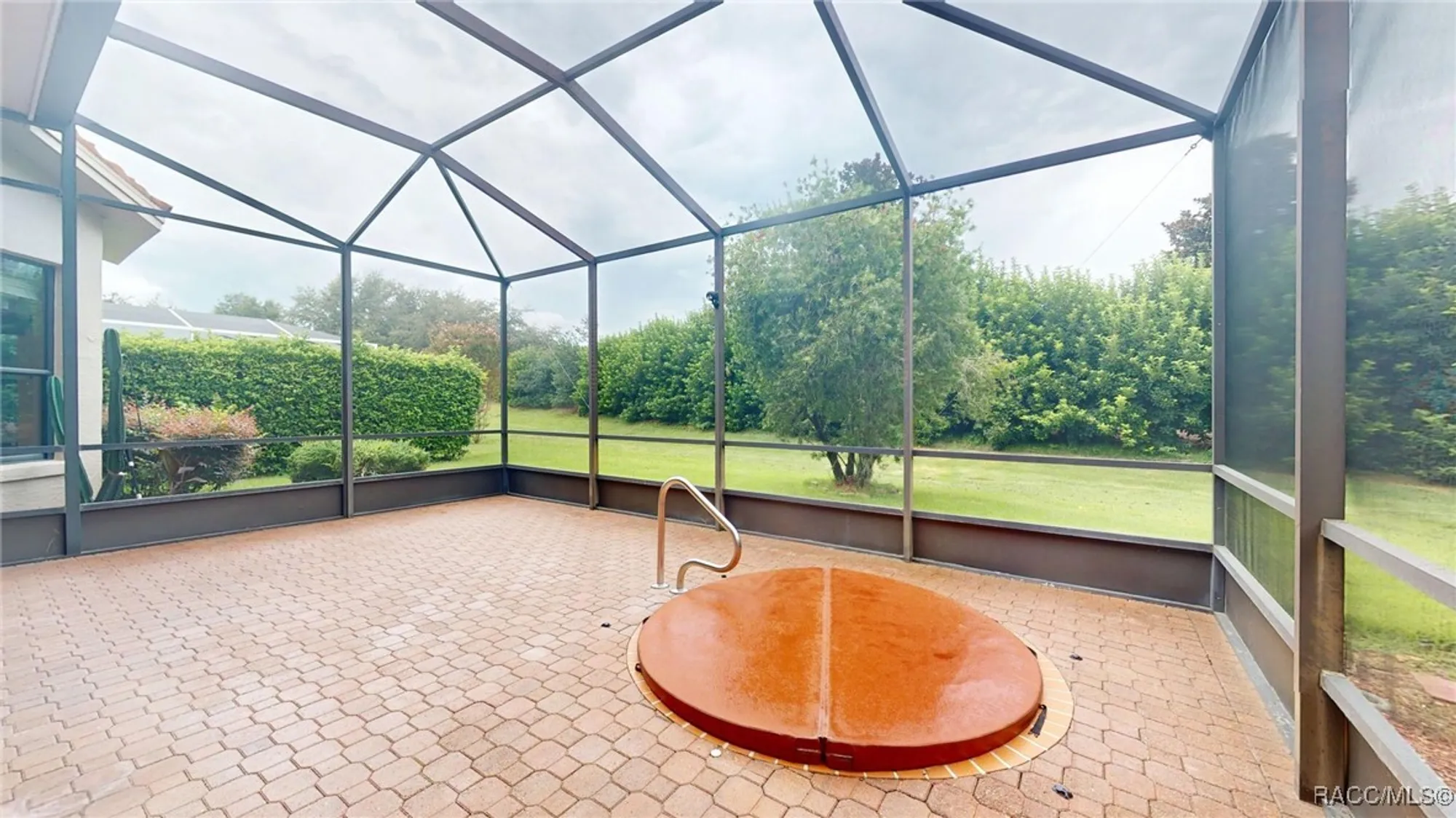 Property Slideshow image 5 of 76 | 1299 w skyview crossing dr, Hernando, FL, 34442