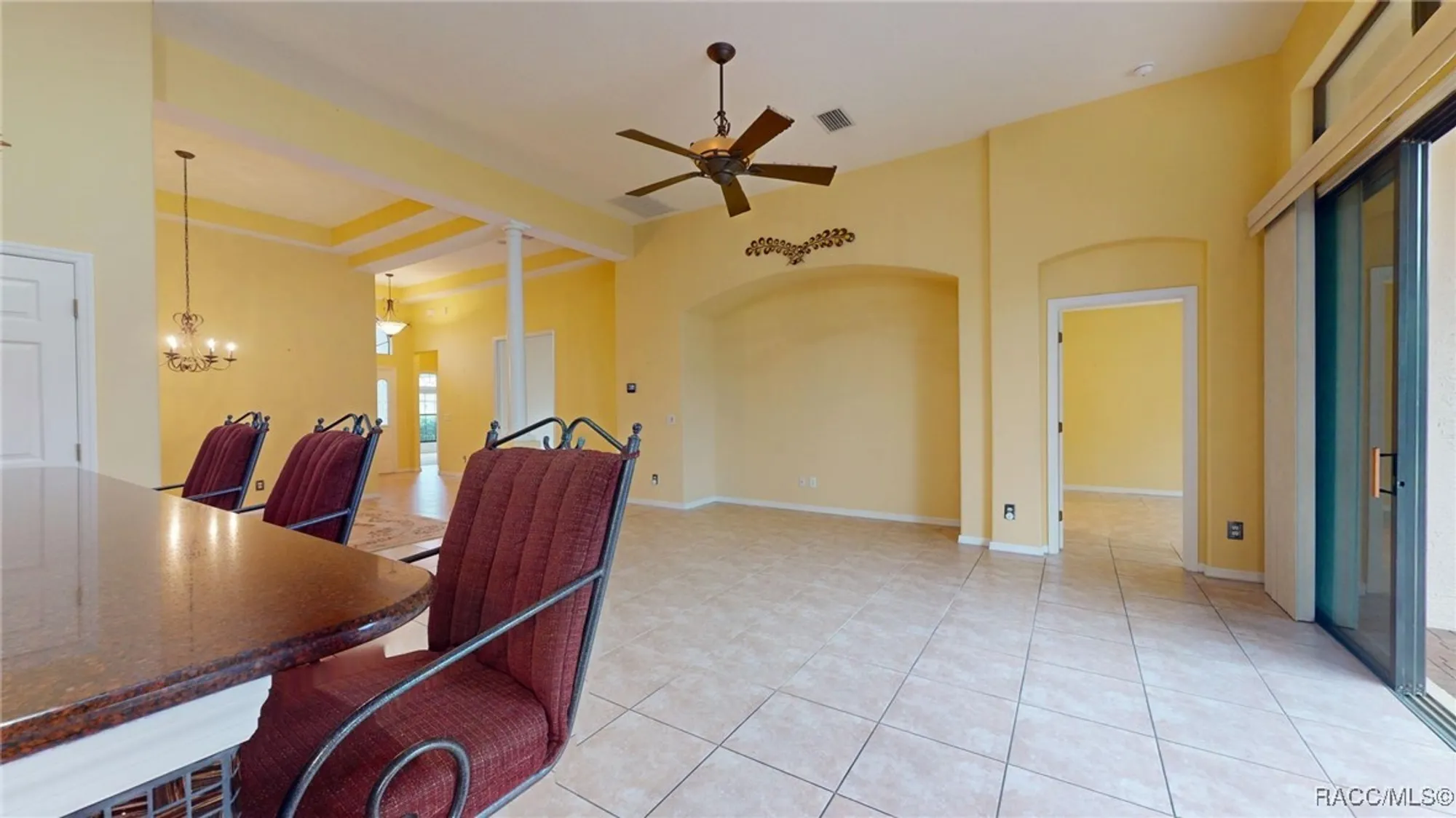 Property Slideshow image 8 of 76 | 1299 w skyview crossing dr, Hernando, FL, 34442