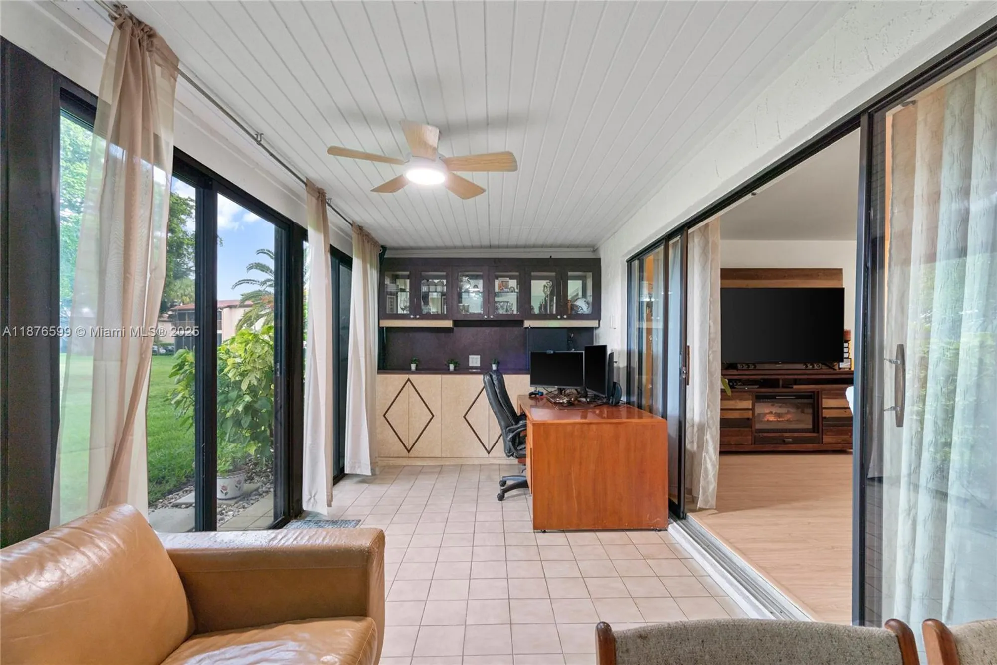 Property Slideshow image 24 of 49 | 9286 vista del lago g, Boca Raton, FL, 33428