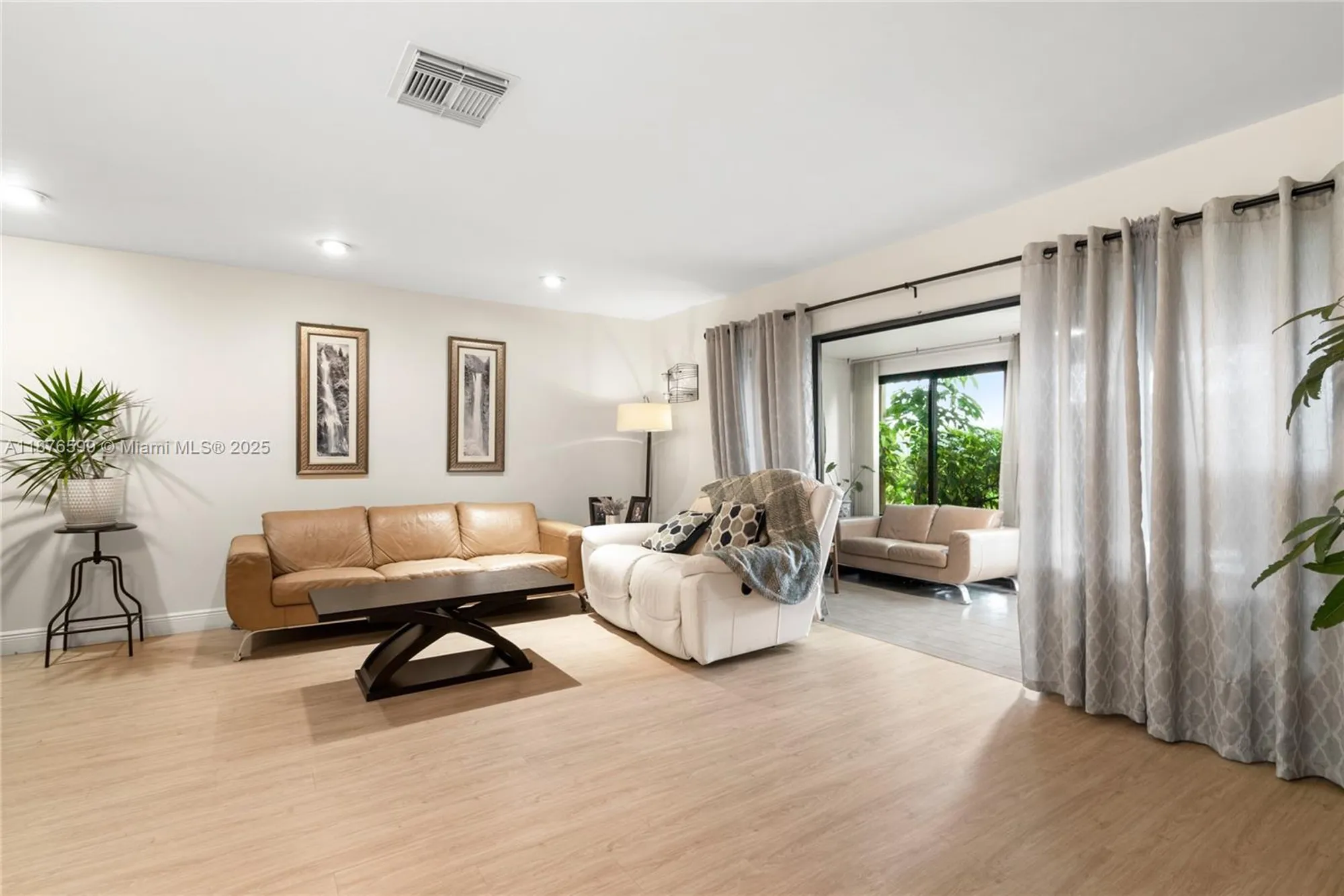 Property Slideshow image 22 of 49 | 9286 vista del lago g, Boca Raton, FL, 33428