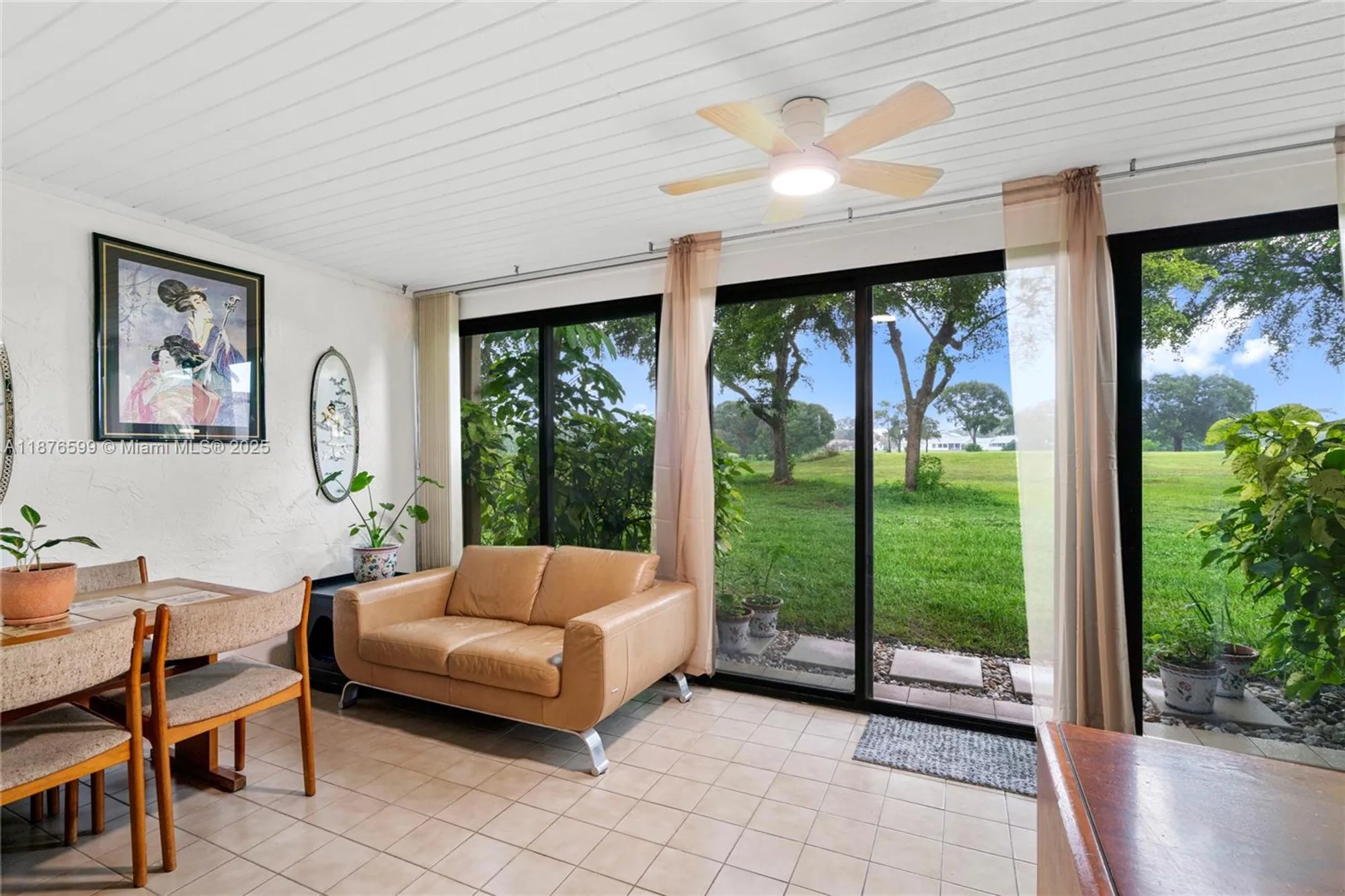 Property Slideshow image 23 of 49 | 9286 vista del lago g, Boca Raton, FL, 33428