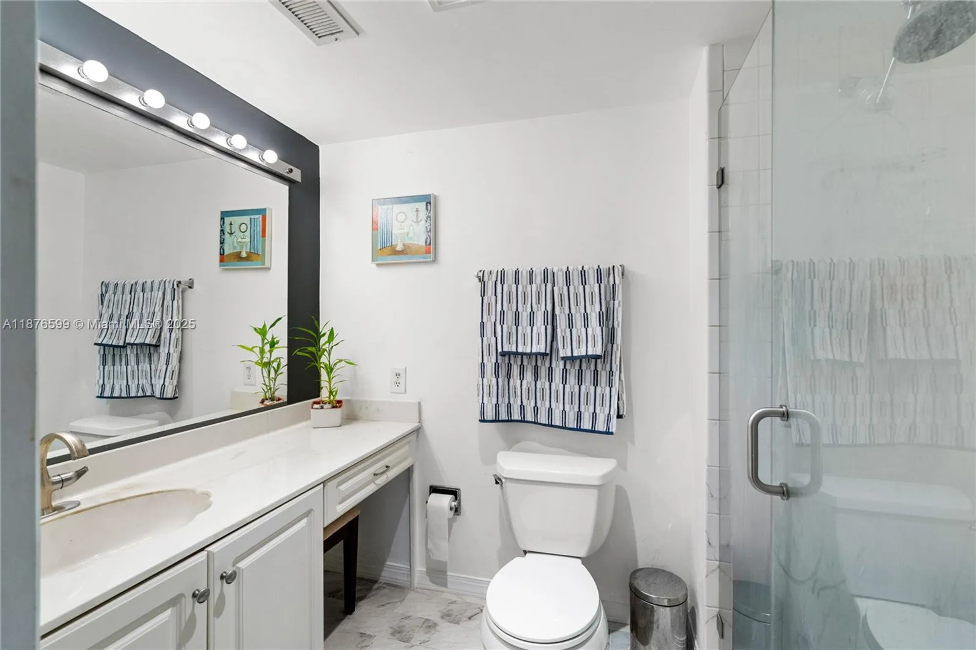 Property Slideshow image 37 of 49 | 9286 vista del lago g, Boca Raton, FL, 33428