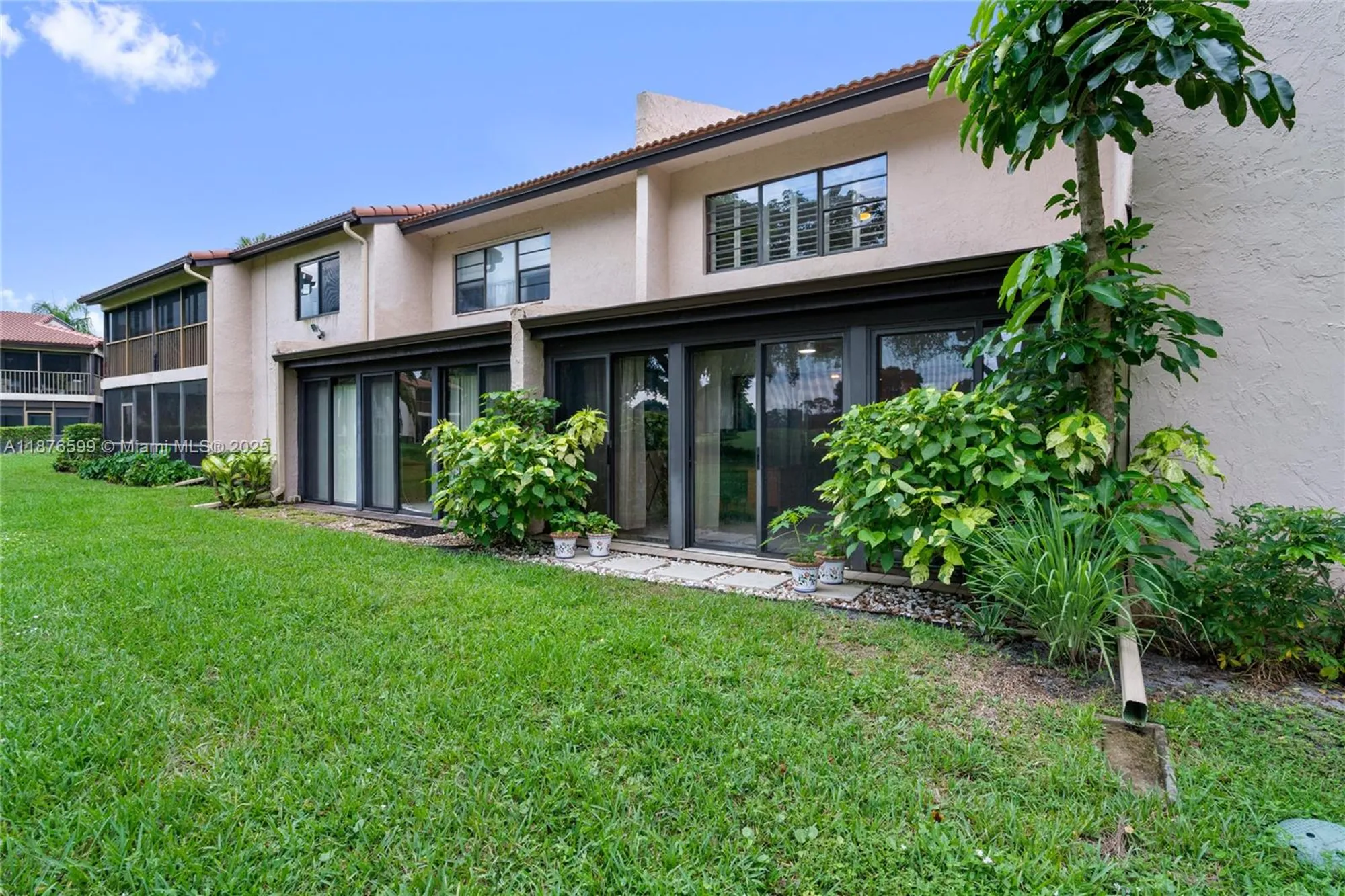 Property Slideshow image 39 of 49 | 9286 vista del lago g, Boca Raton, FL, 33428