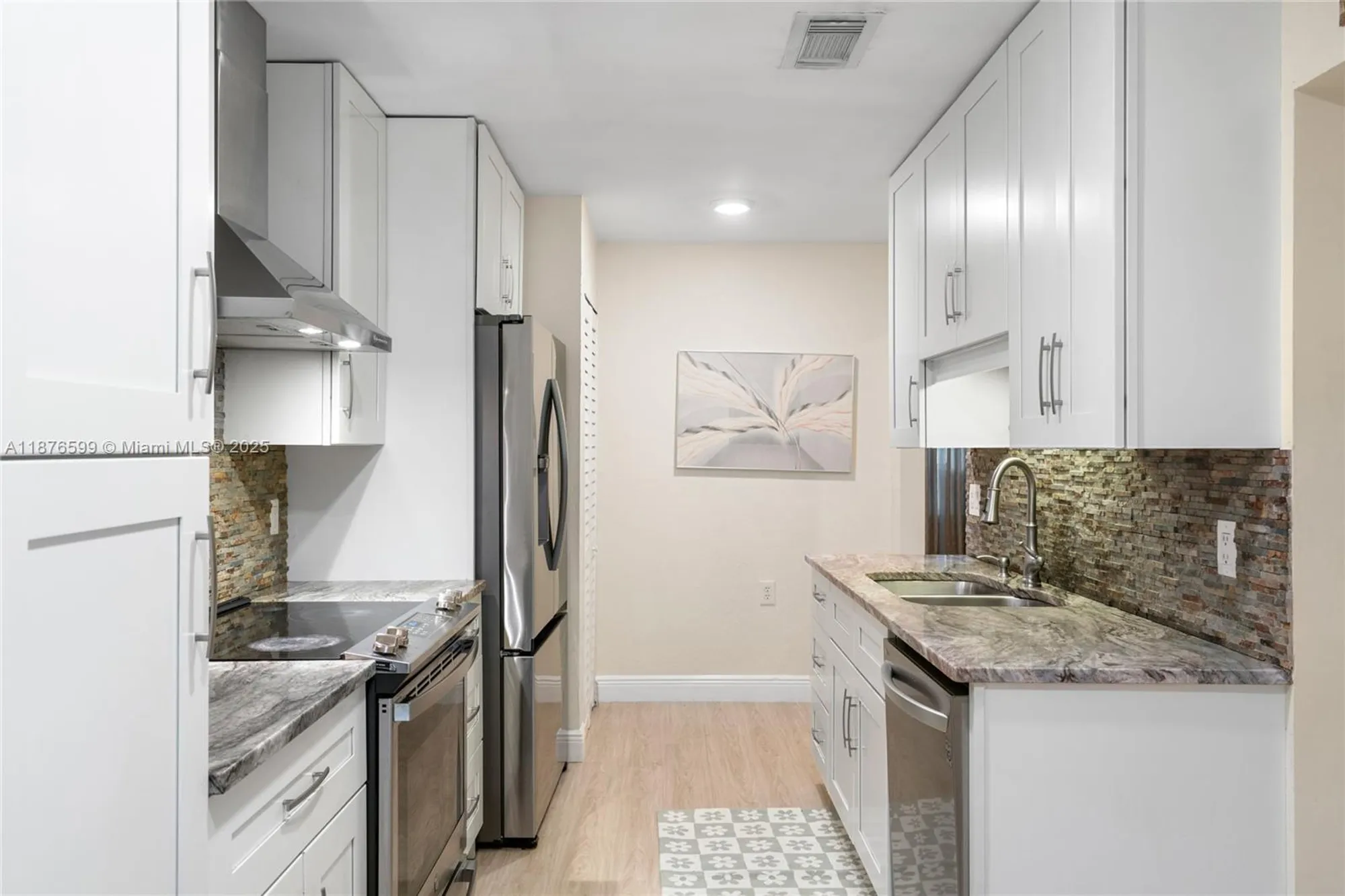 Property Slideshow image 7 of 49 | 9286 vista del lago g, Boca Raton, FL, 33428