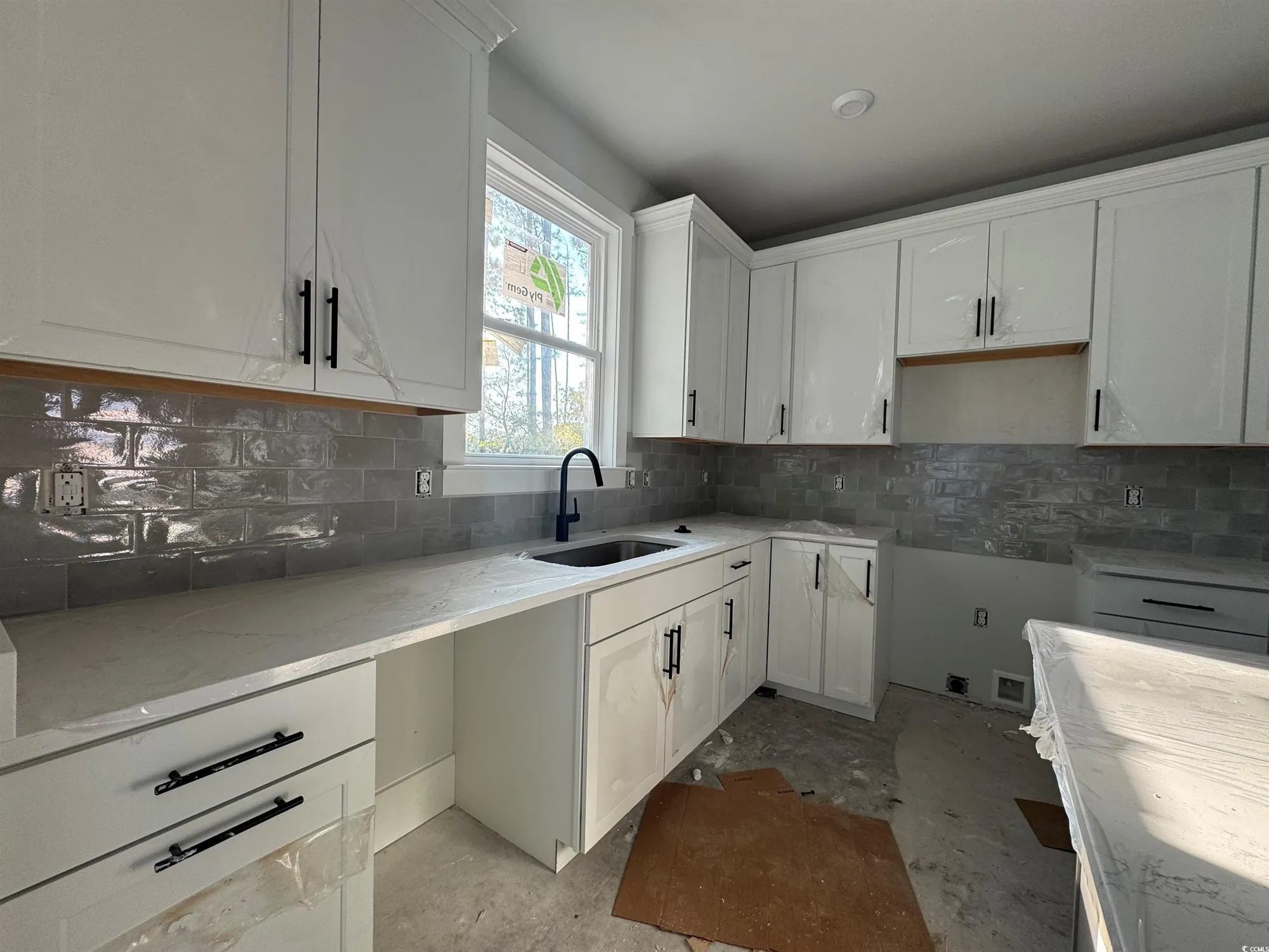 Property Slideshow image 5 of 40 | 1129 lady bird way, North Myrtle Beach, SC, 29582