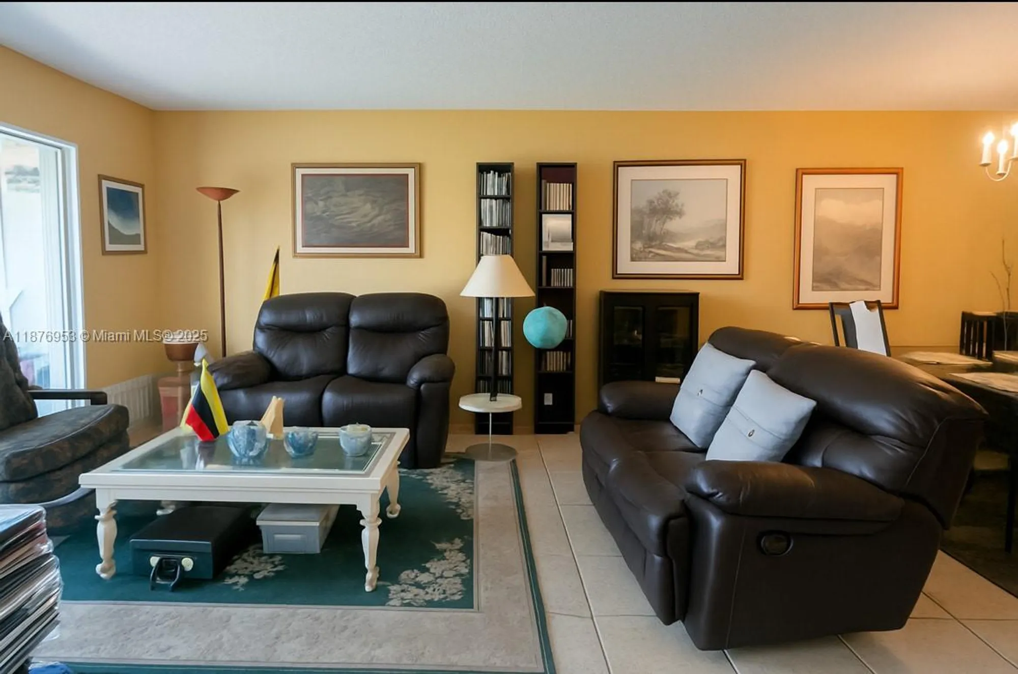 Property Slideshow image 3 of 42 | 671 s hollybrook dr 302, Pembroke Pines, FL, 33025