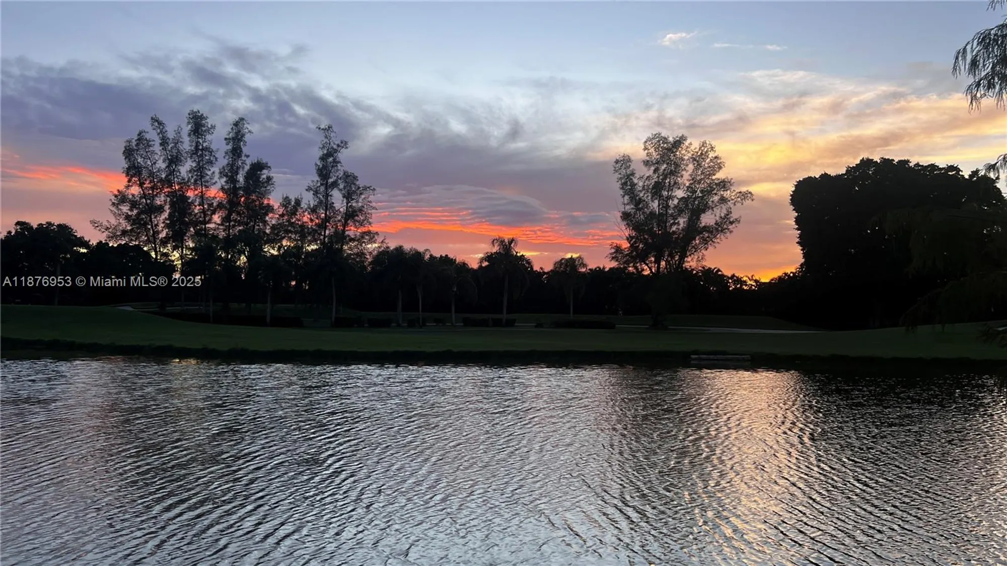 Property Slideshow image 30 of 42 | 671 s hollybrook dr 302, Pembroke Pines, FL, 33025