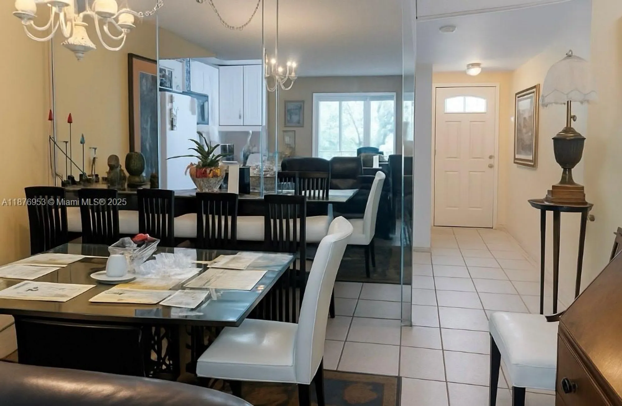 Property Slideshow image 4 of 42 | 671 s hollybrook dr 302, Pembroke Pines, FL, 33025