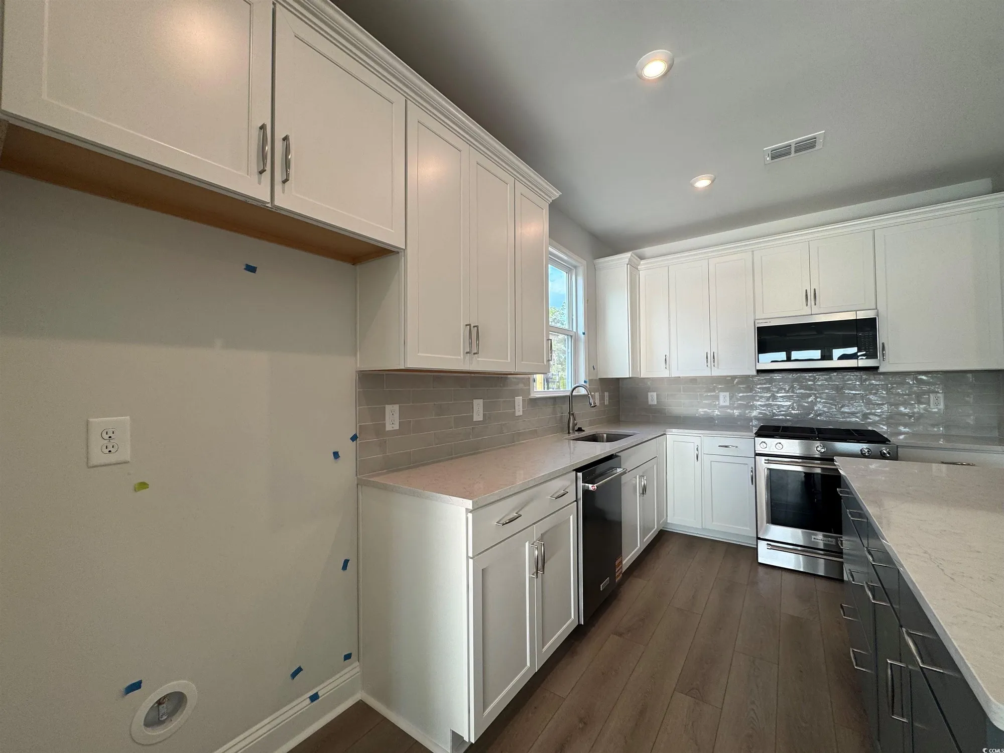 Property Slideshow image 5 of 34 | 1122 lady bird way, North Myrtle Beach, SC, 29582