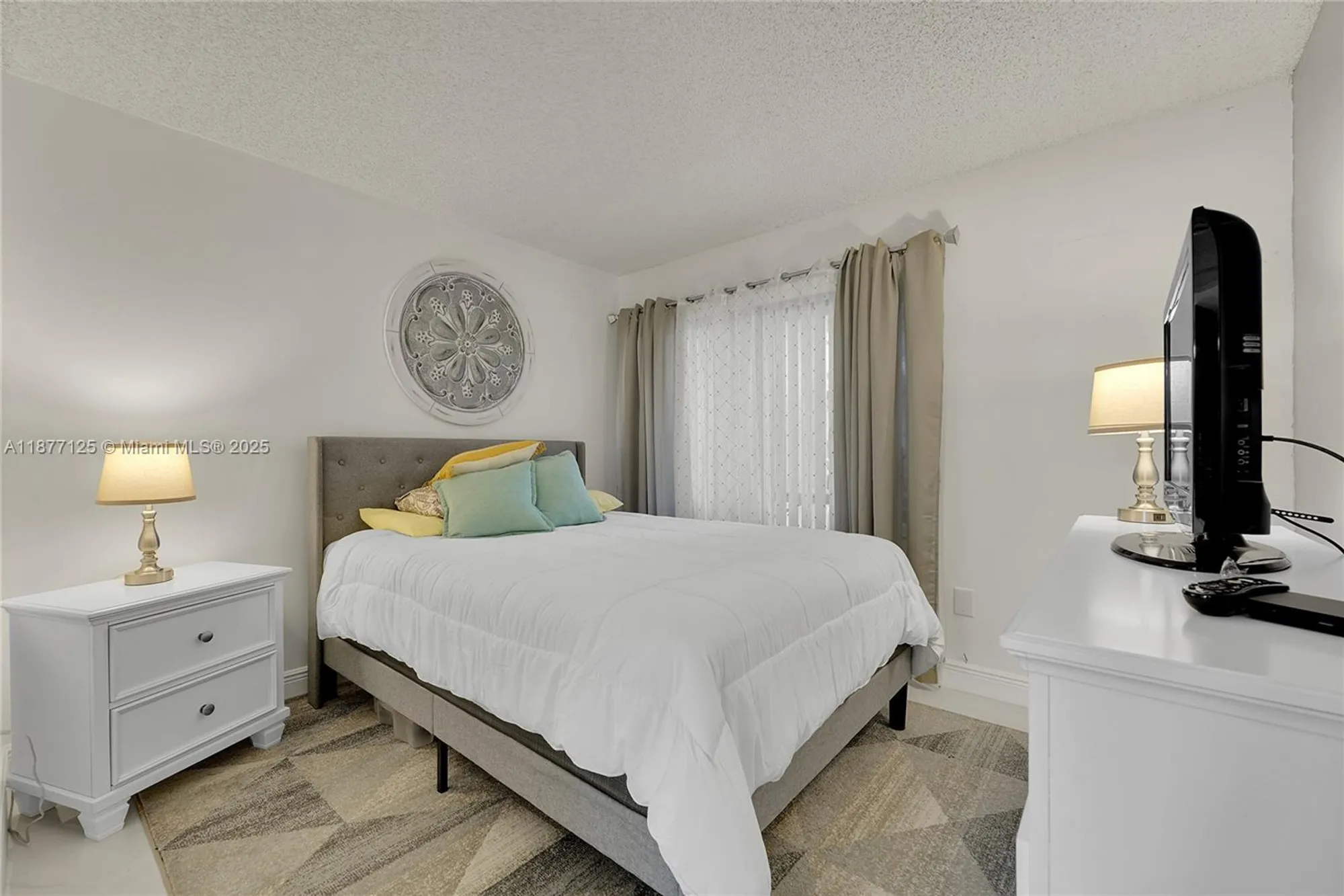 Property Slideshow image 19 of 23 | 10401 e clairmont cir # 109, Tamarac, FL, 33321
